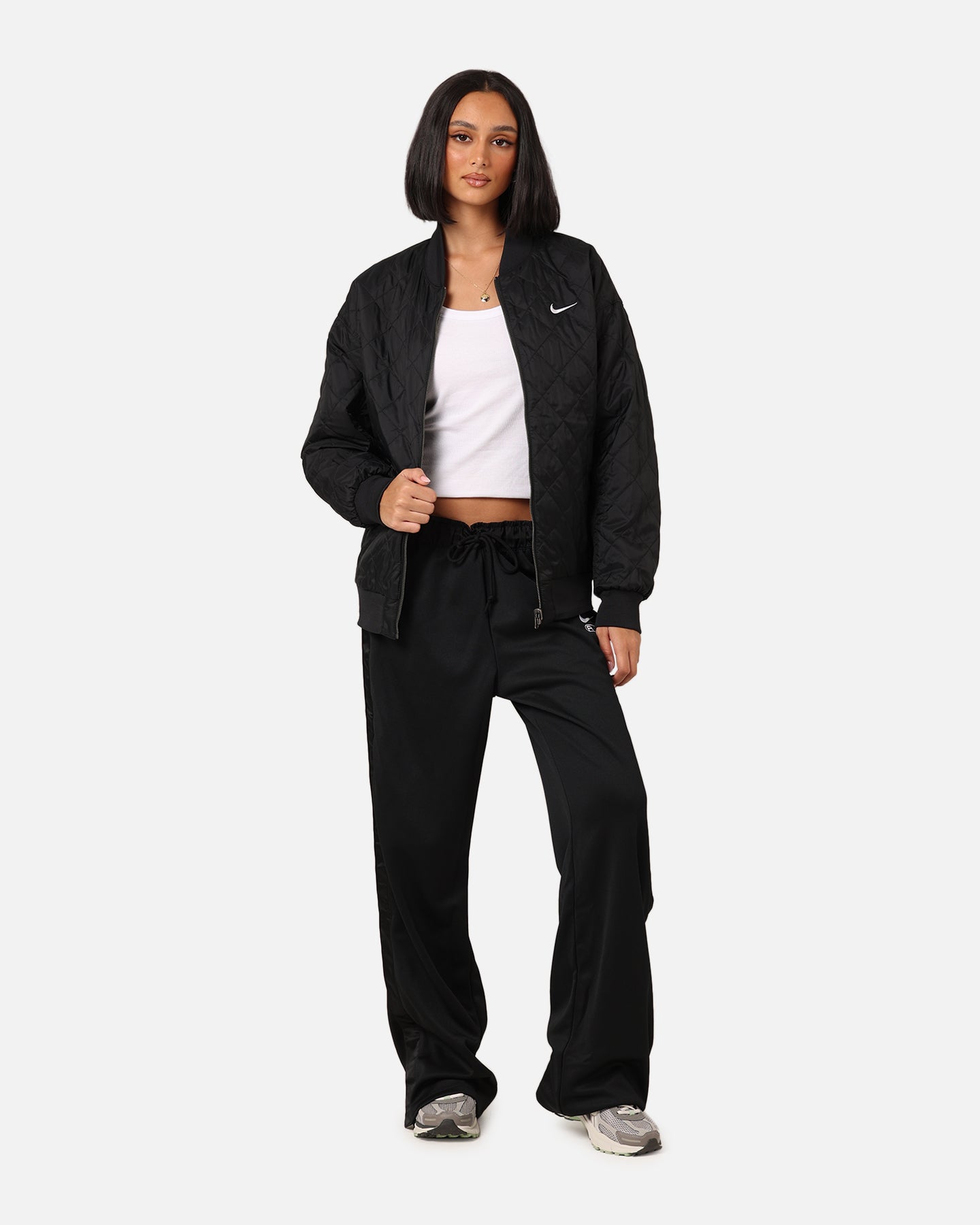 Nike Women's Sportswear Reversible Varsity Bomber Jacket Black/White、mySite、zt4zffjzw