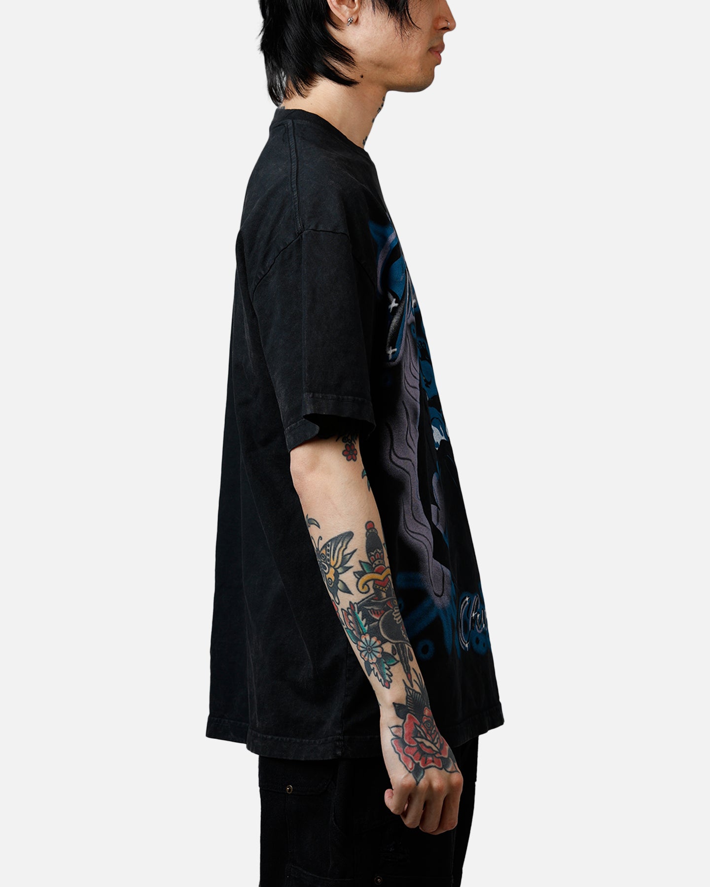 Goat Crew Disney Fantasia Chernabog Airbrush T-Shirt Black Acidwash、mySite、zt4zffjzw