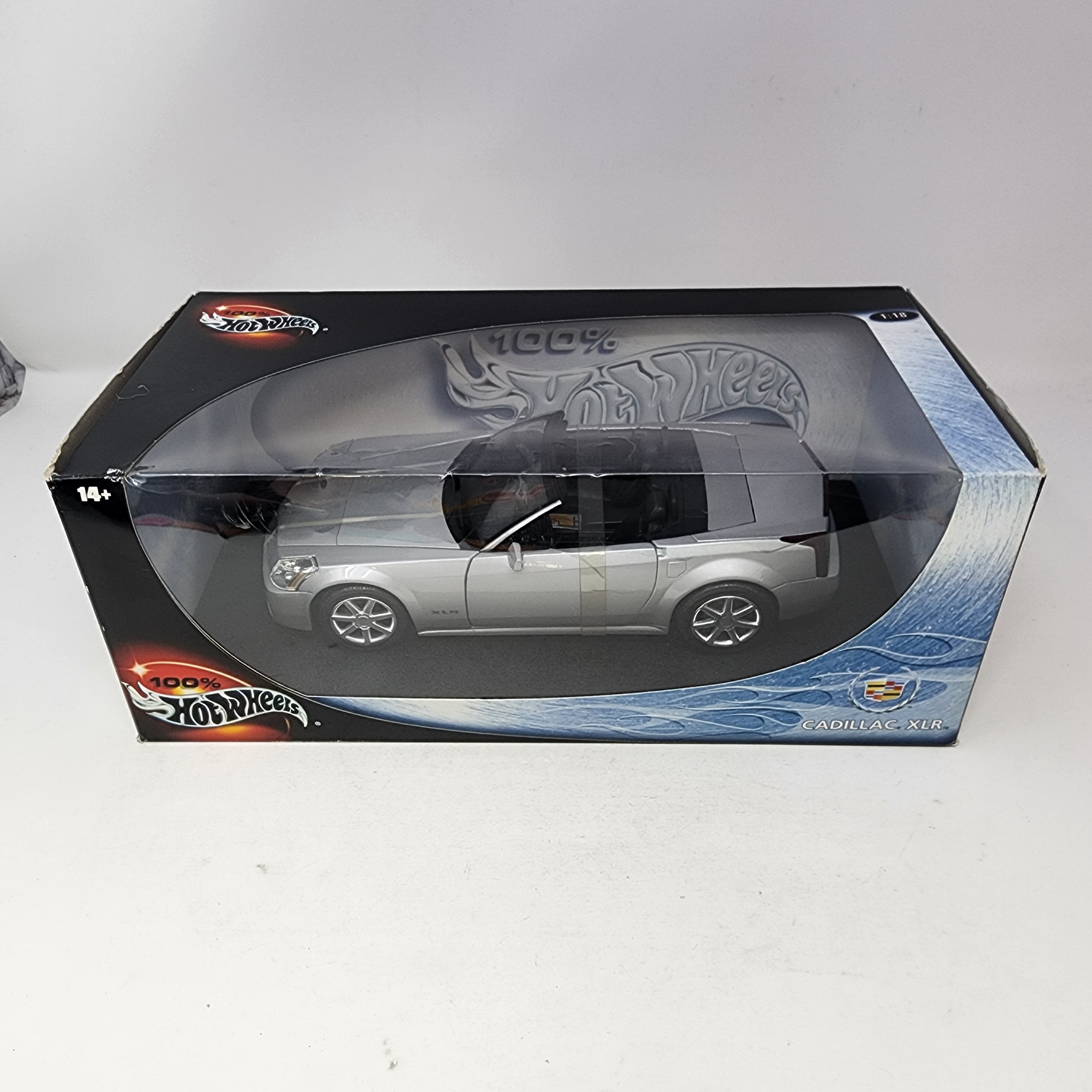 Cadillac XLR * Silver * 100% Hot Wheels 1/18 Scale、mySite、hgirdovlk