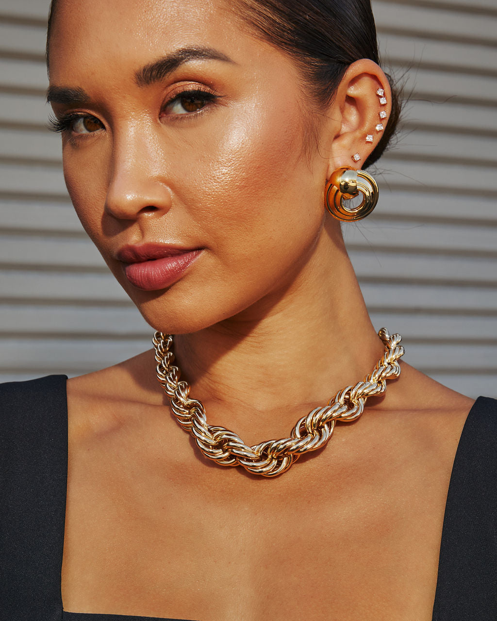 {product_title} - {shop_name}