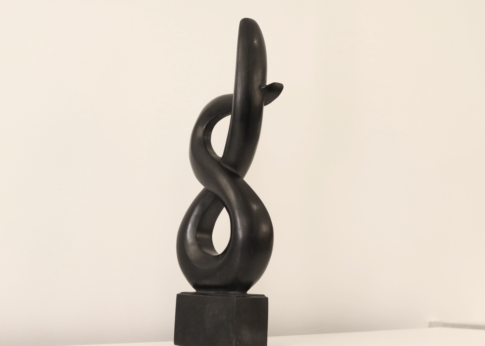 Hearts' Flame - Black Marble (48 cm)、mySite、topwebapps