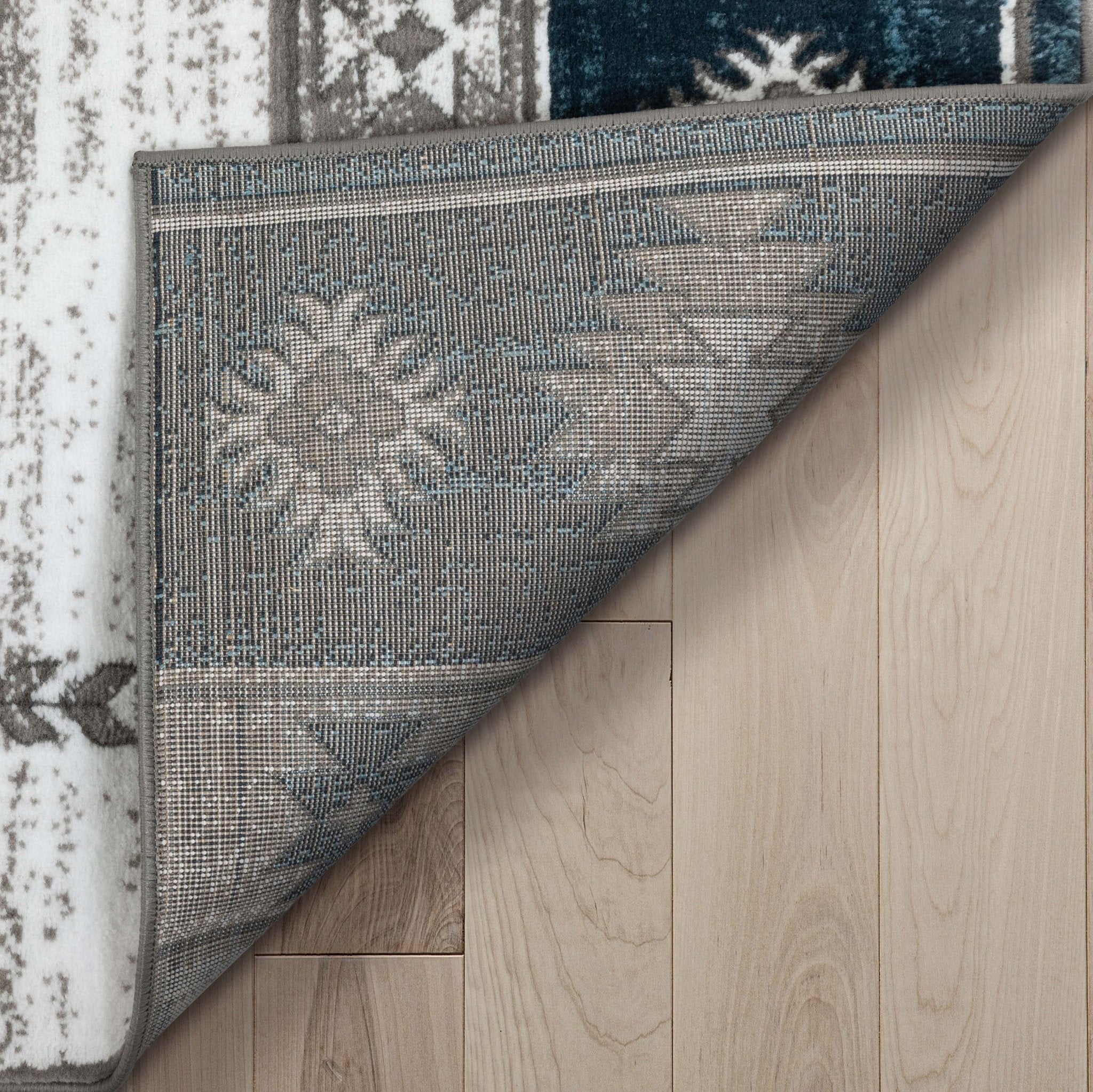 Rodrigo Southwestern Diamond Rug、mySite、gigharbornorthrealestate