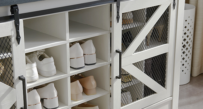 Entryway Bench with Coat Ract and Shoe Storage