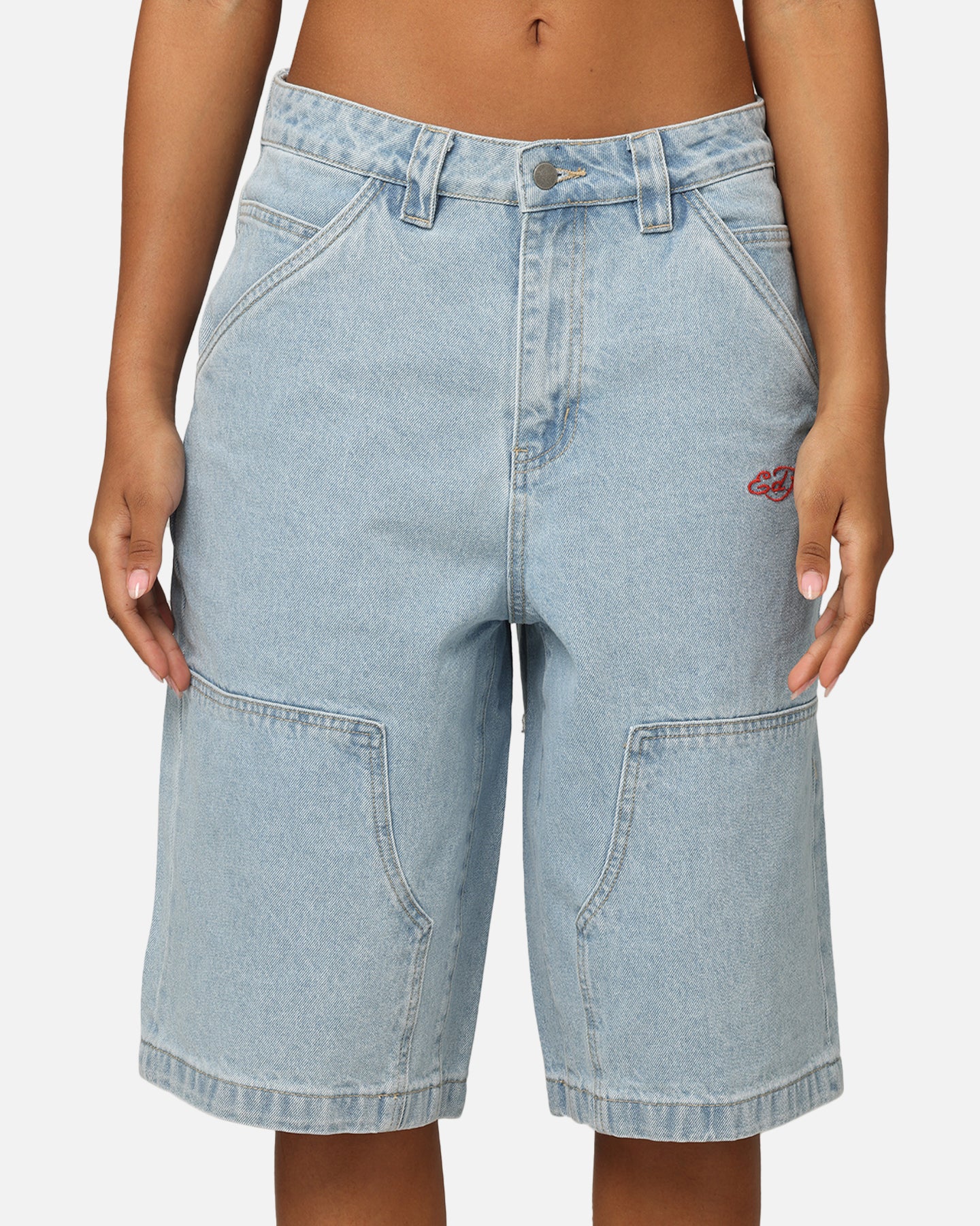 {product_title} - {shop_name}