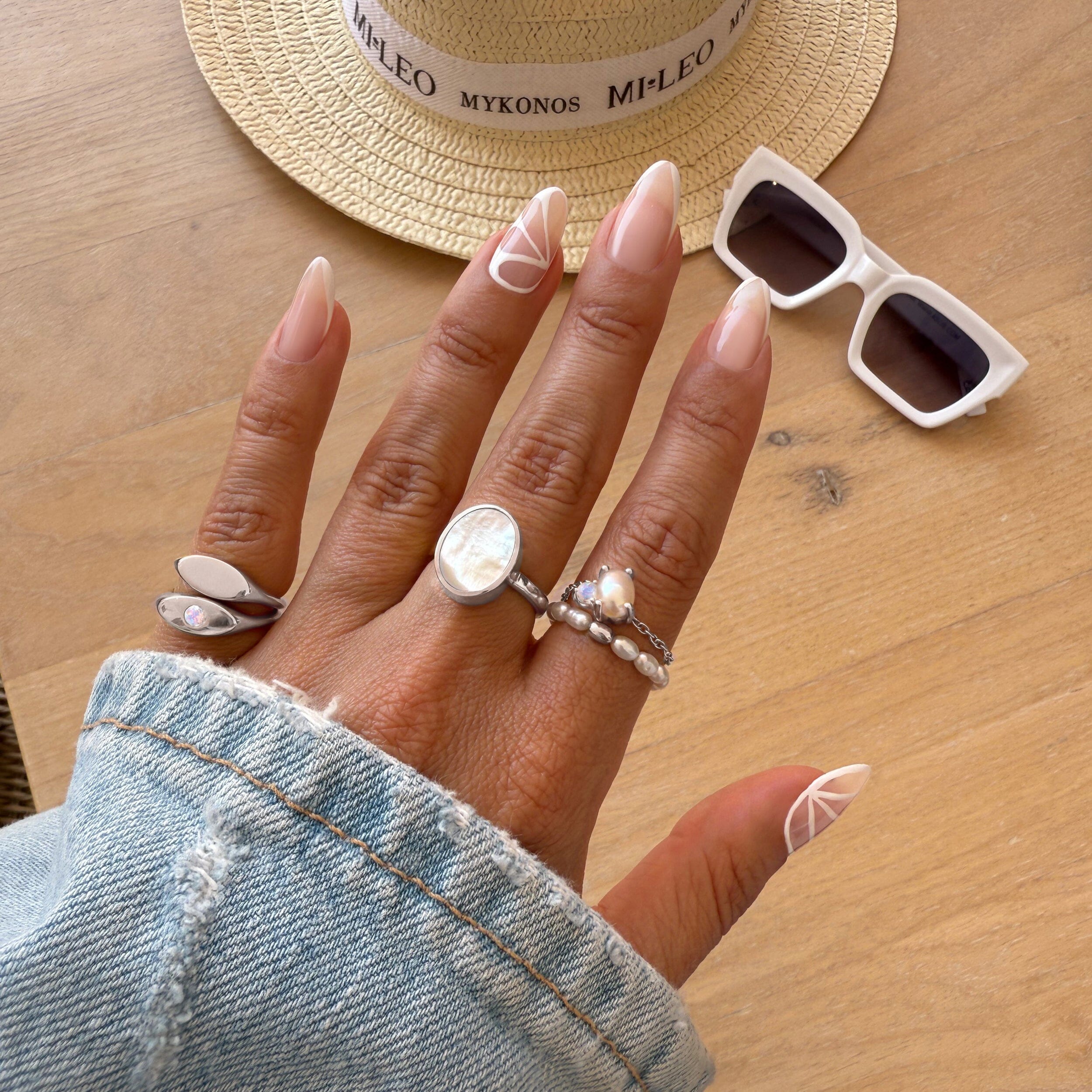 Pearl Moonstone Adjustable Chain Ring - Nura、mySite、hinf8tx79