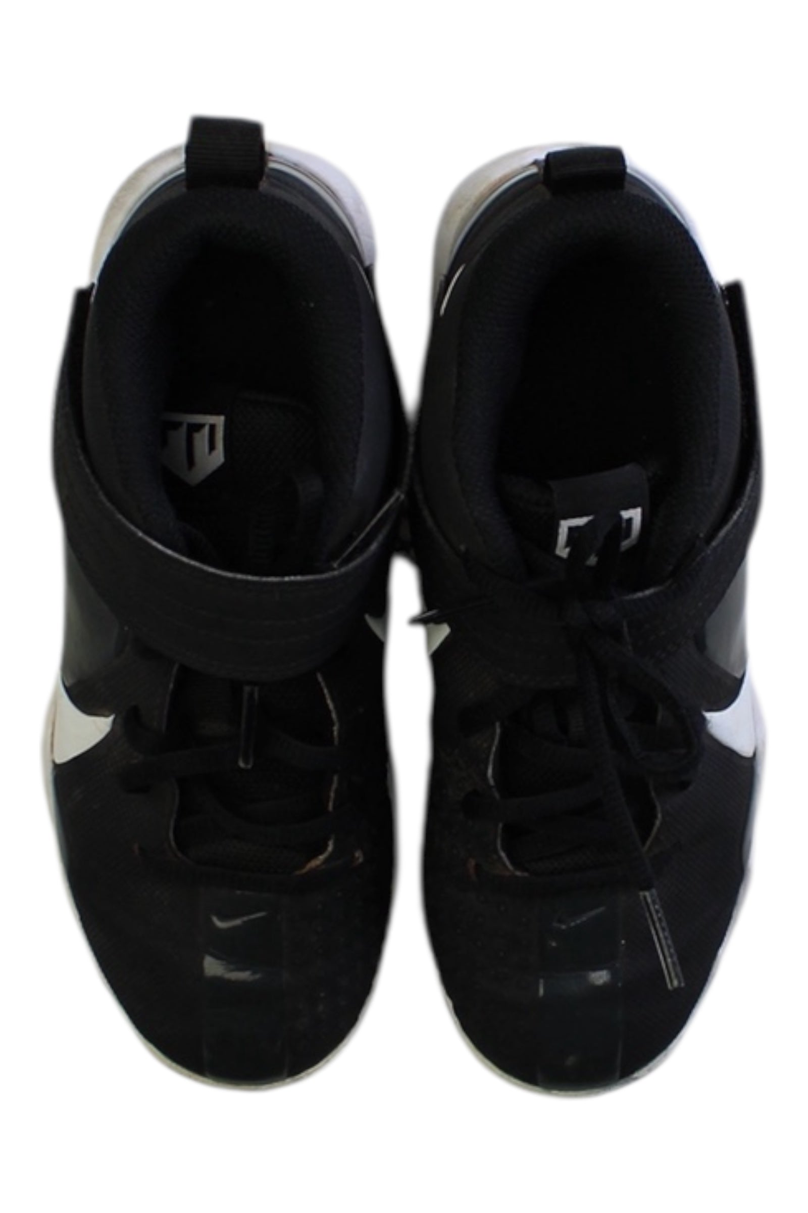 Nike Cleats EU32、mySite、g9winljtr