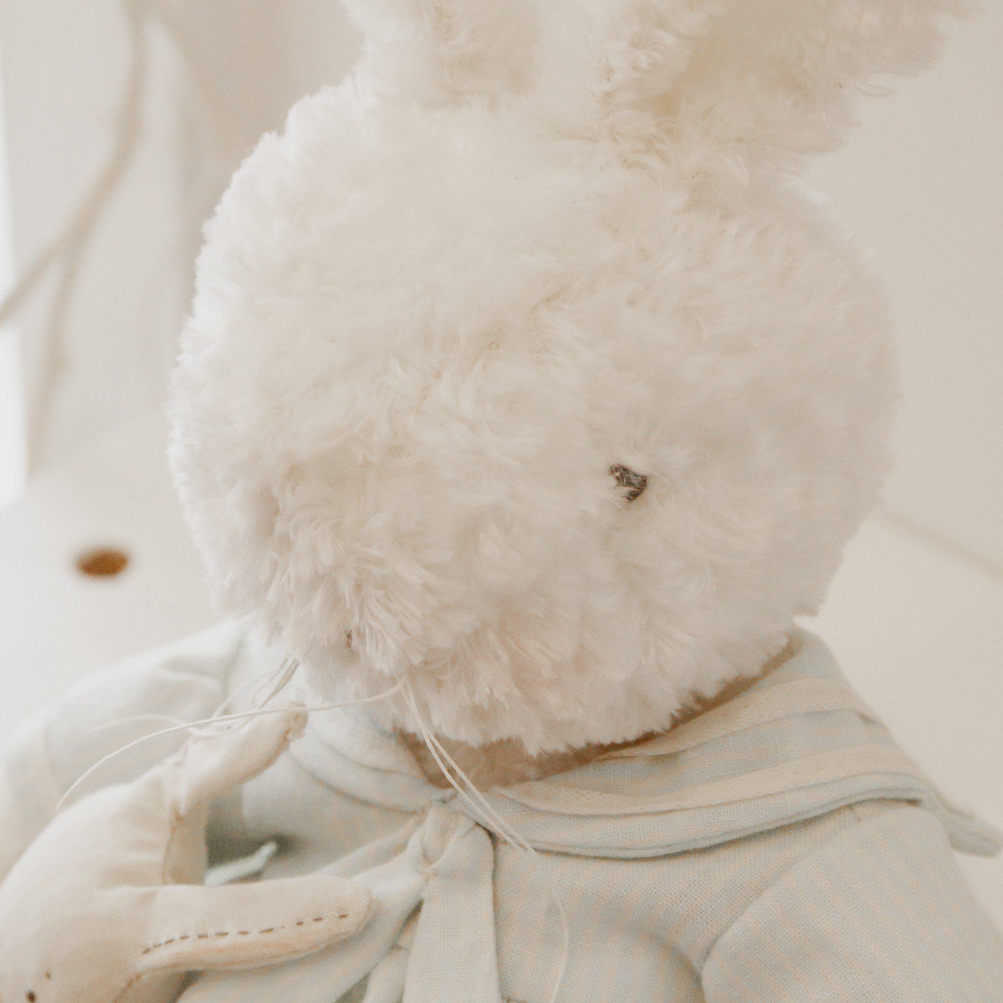 RETIRED - Hutch Studio - Sadie Sail Away - One of a Kind Bunny、mySite、g9winljtr