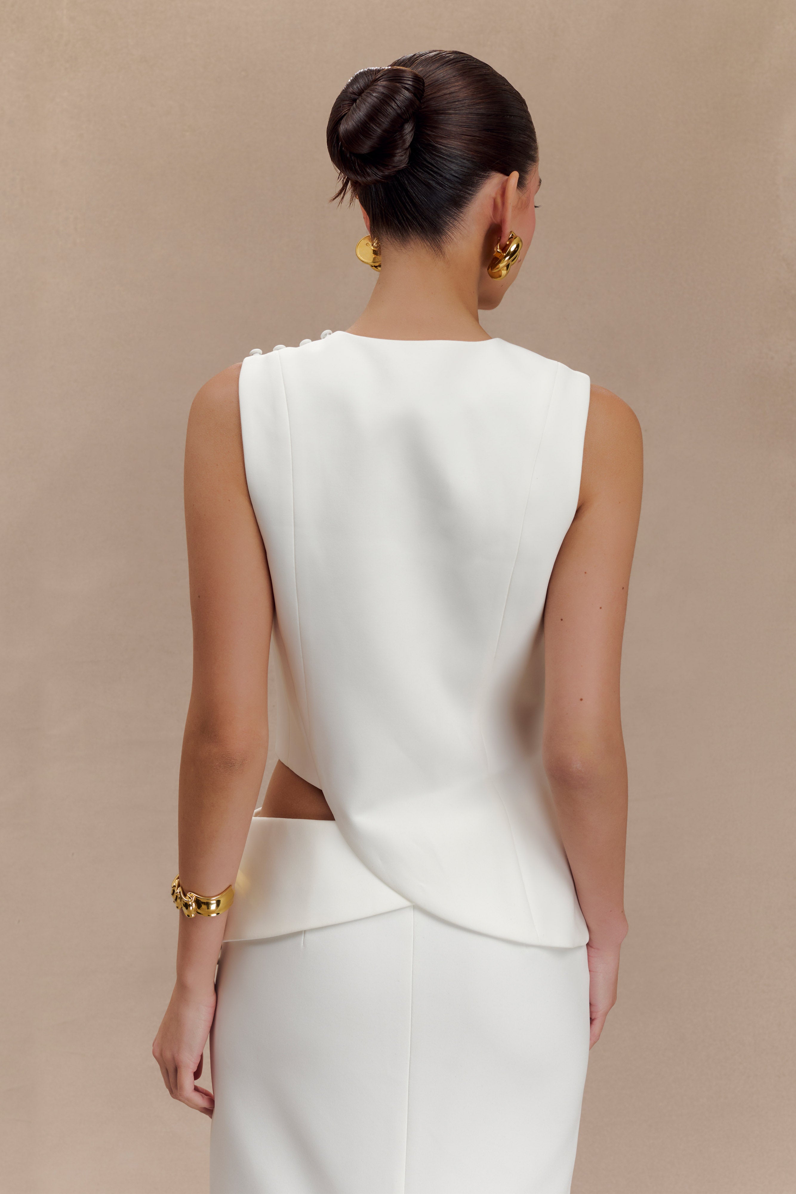 Astrid Asymmetric Sleeveless Suiting Top - White、mySite、solidvoid