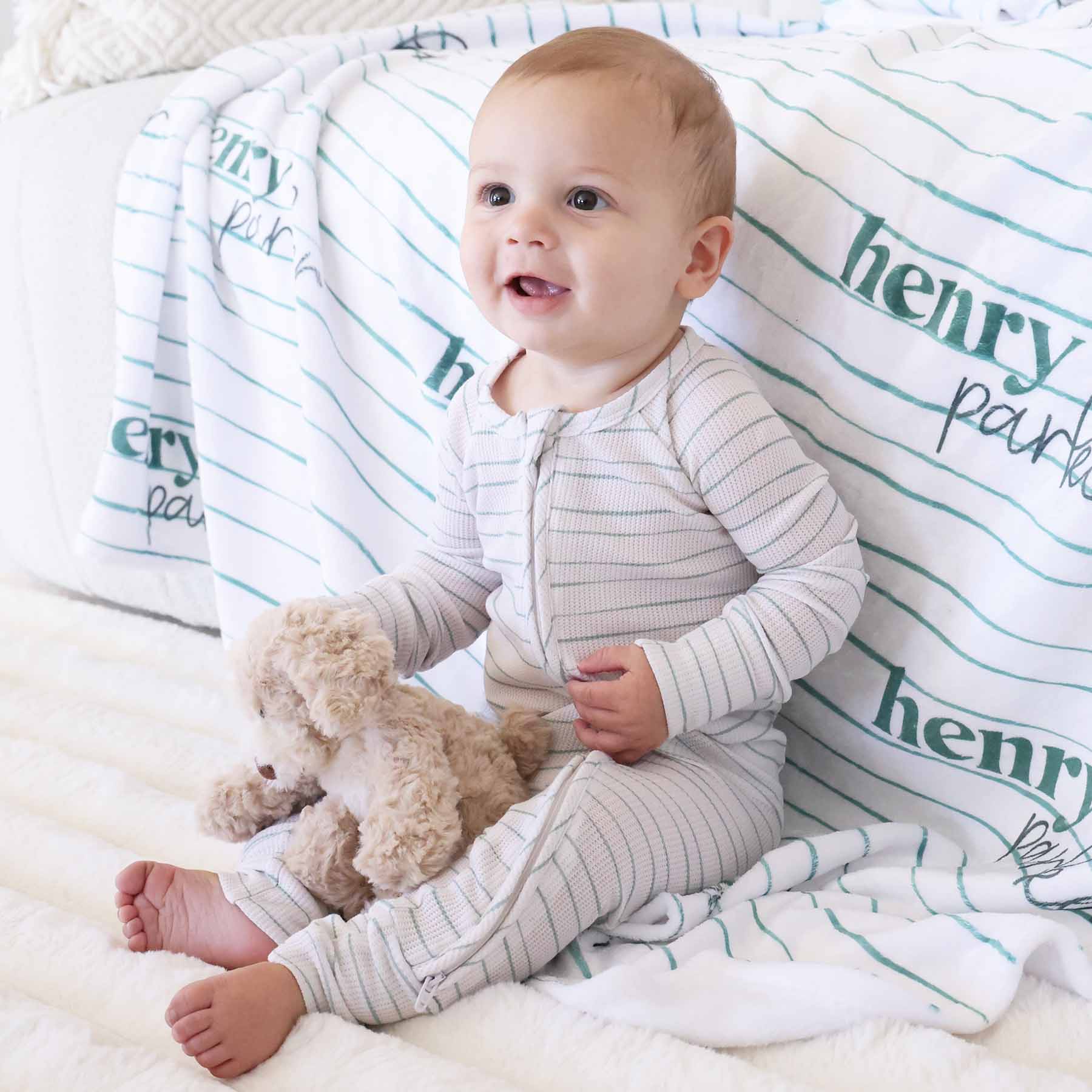  Sage's Stripes Personalized Kids Blanket、mySite、layawaytickets