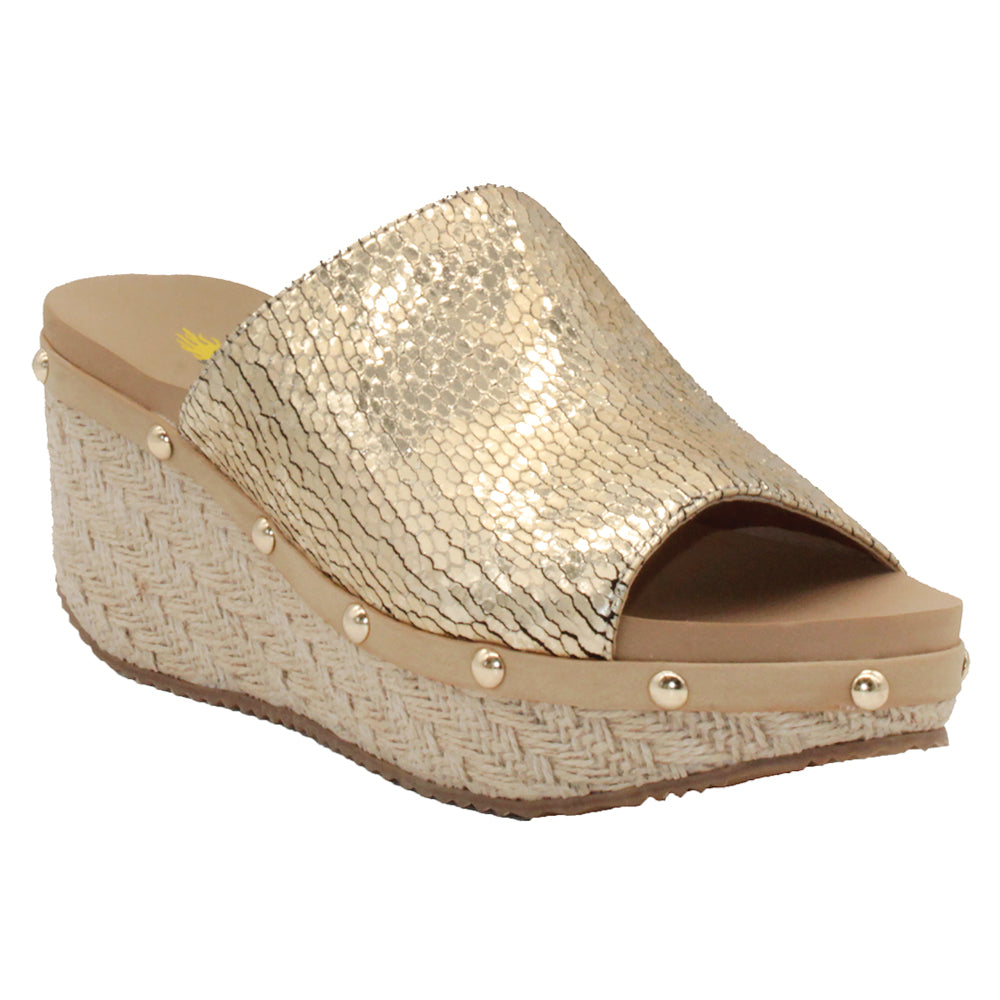 Ravine Metallic Studded Wedge Sandals、mySite、gtrtttuynbv