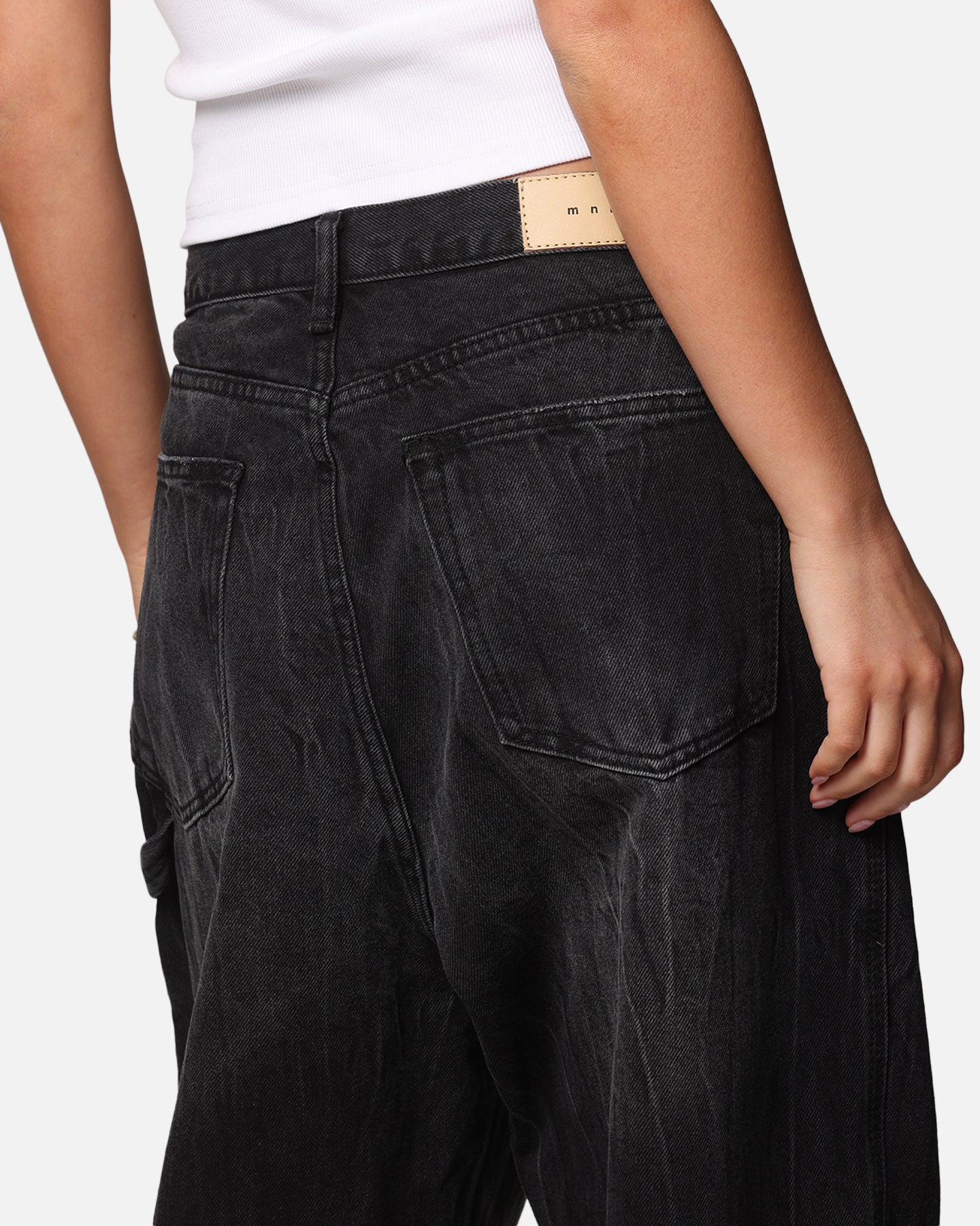 {product_title} - {shop_name}