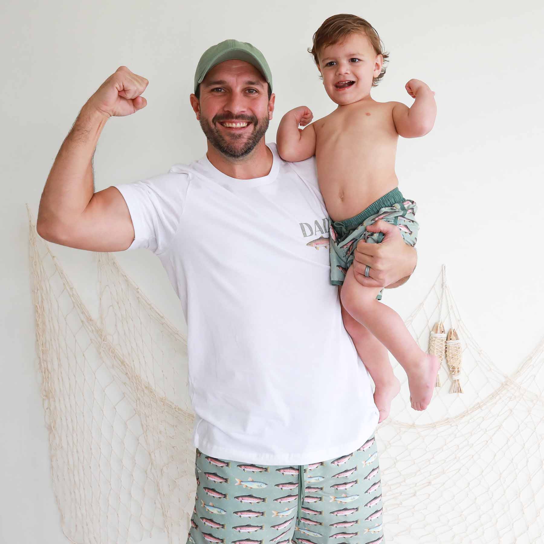  Freshwater Friends Dad Graphic Tee | White、mySite、layawaytickets