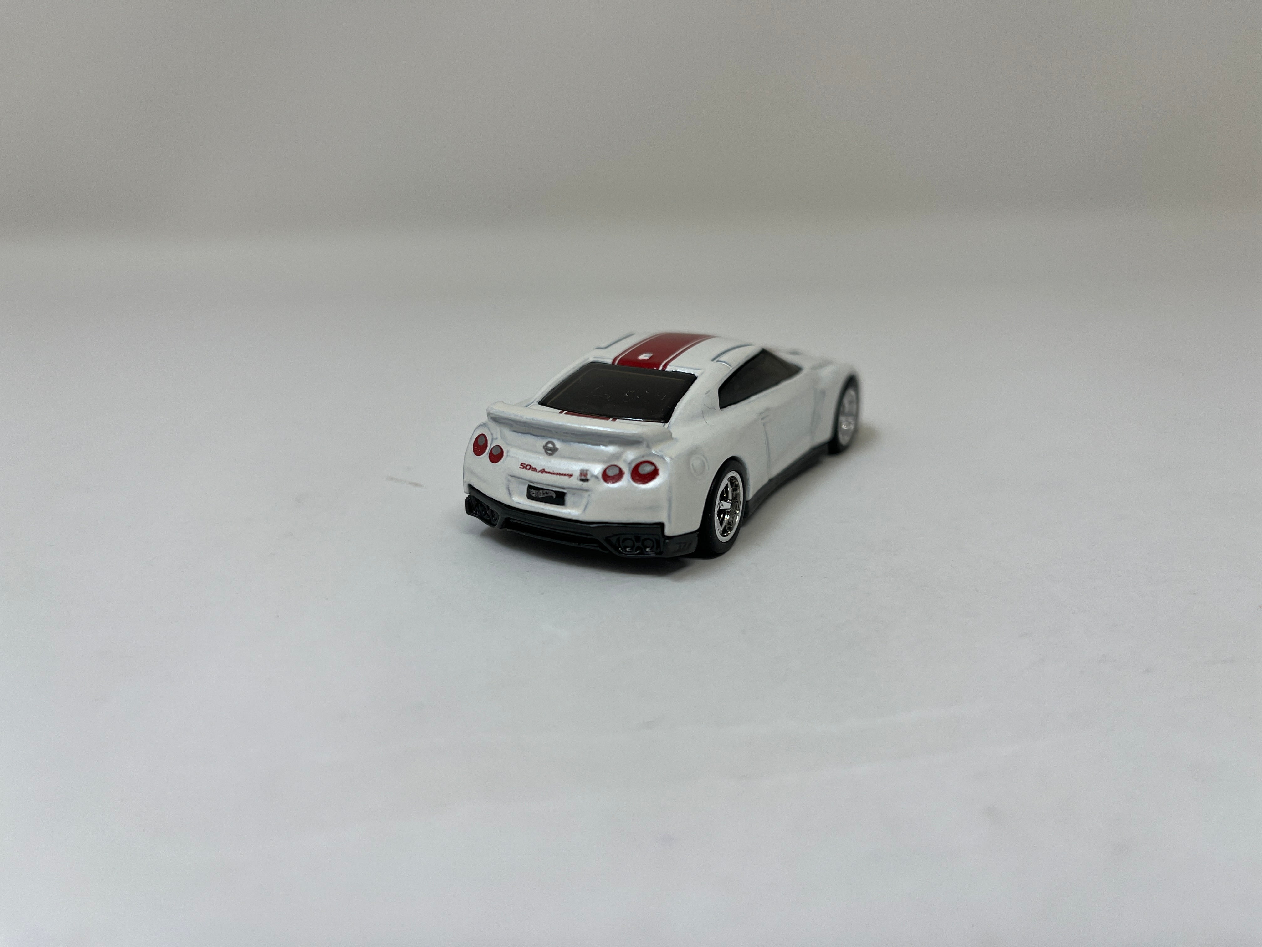 '17 Nissan Skyline GT-R R35 * Hot Wheels 1:64 scale Custom Build w/ Rubber Tires、mySite、hgirdovlk