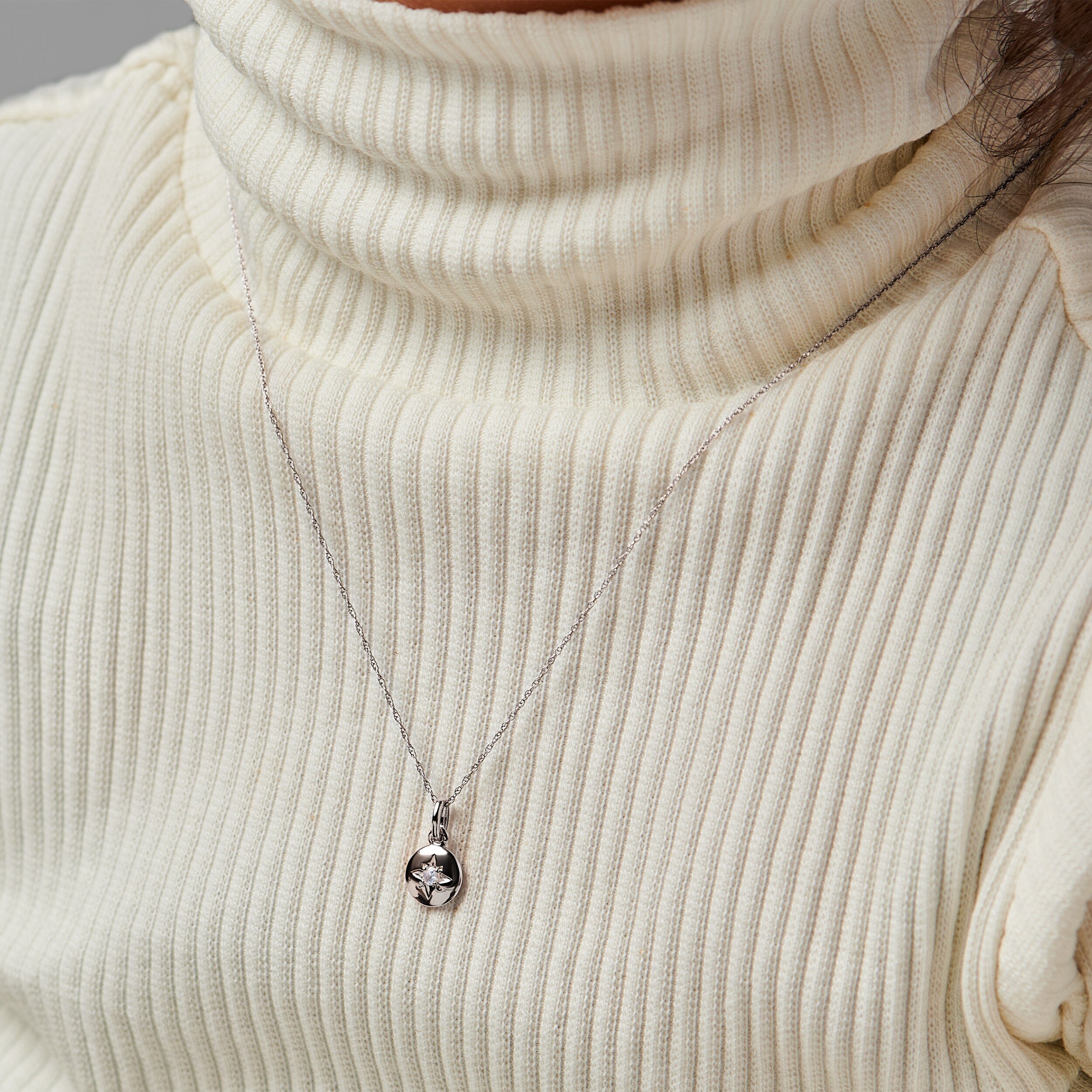 Moonstone Pendant - North Star、mySite、hinf8tx79