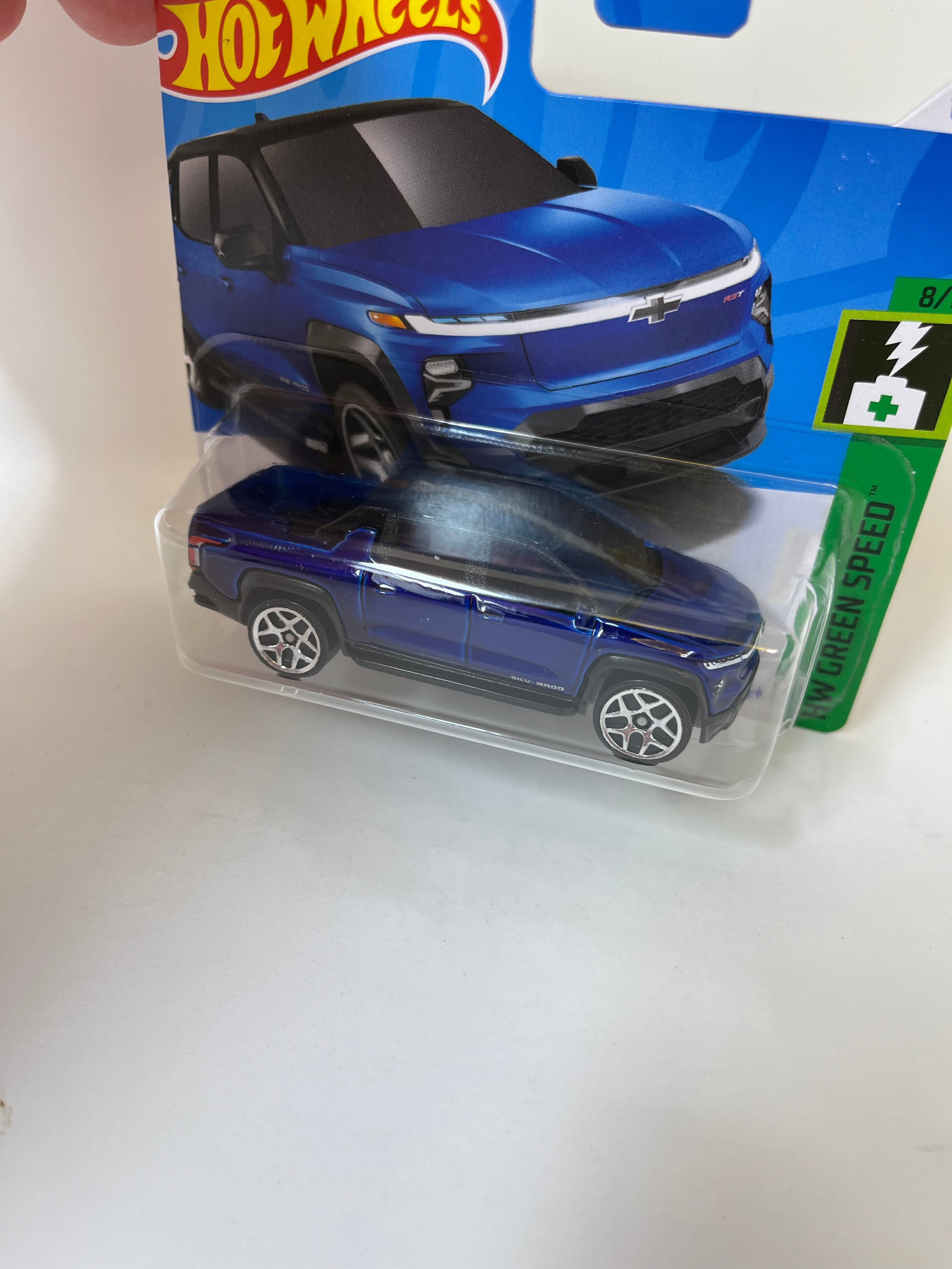 SHORT CARD * Chevy Silverado EV RST #110 * BLUE * 2024 Hot Wheels Basic Case E、mySite、hgirdovlk