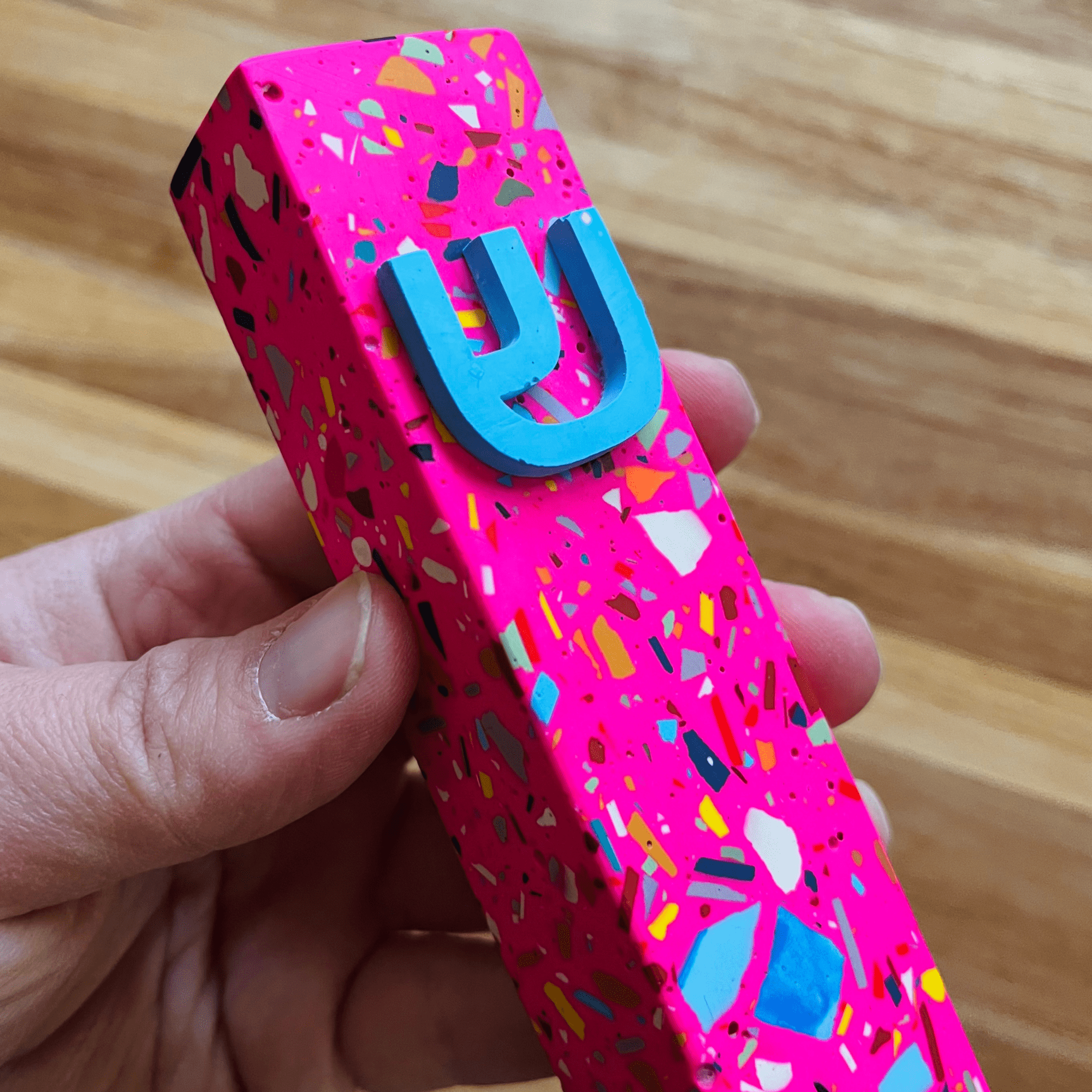 Hot Pink Rainbow Terrazzo Mezuzah、mySite、topwebapps