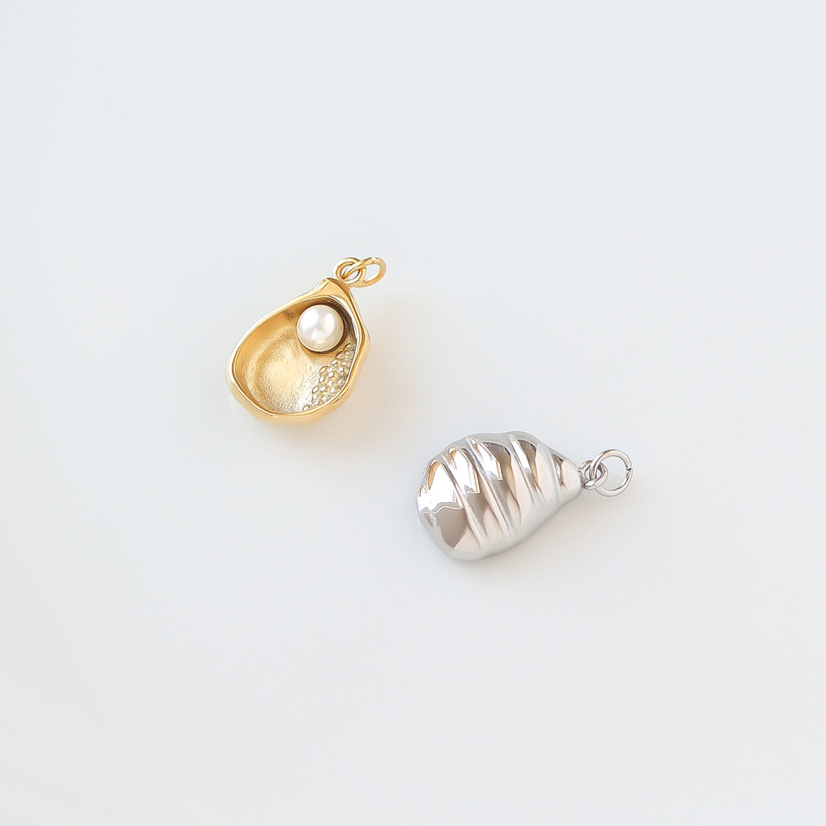 18K Gold PVD Stainless Steel Shell Charm with Pearl / PDL0191、mySite、dreamappss
