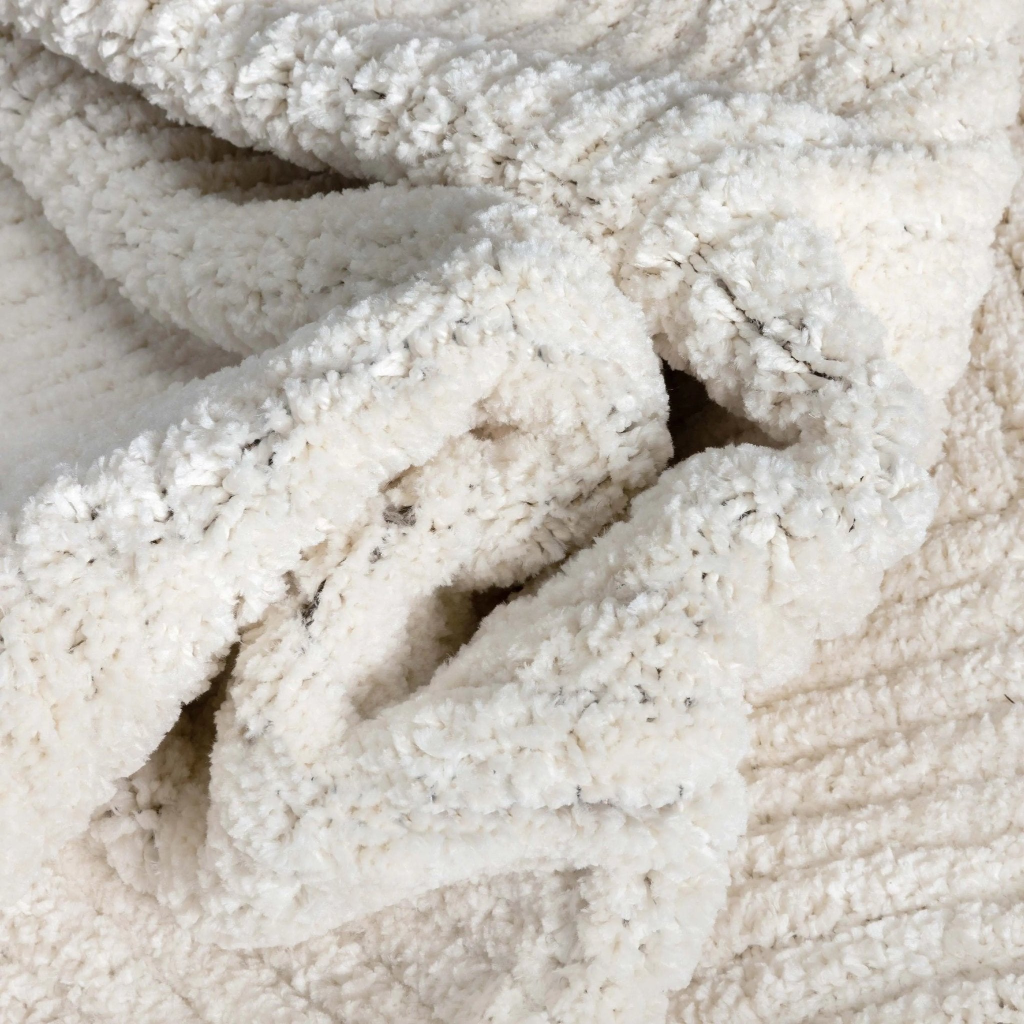 Monroe Solid & Striped Textured Ivory Ultra Soft High-Low Shag Rug、mySite、gigharbornorthrealestate