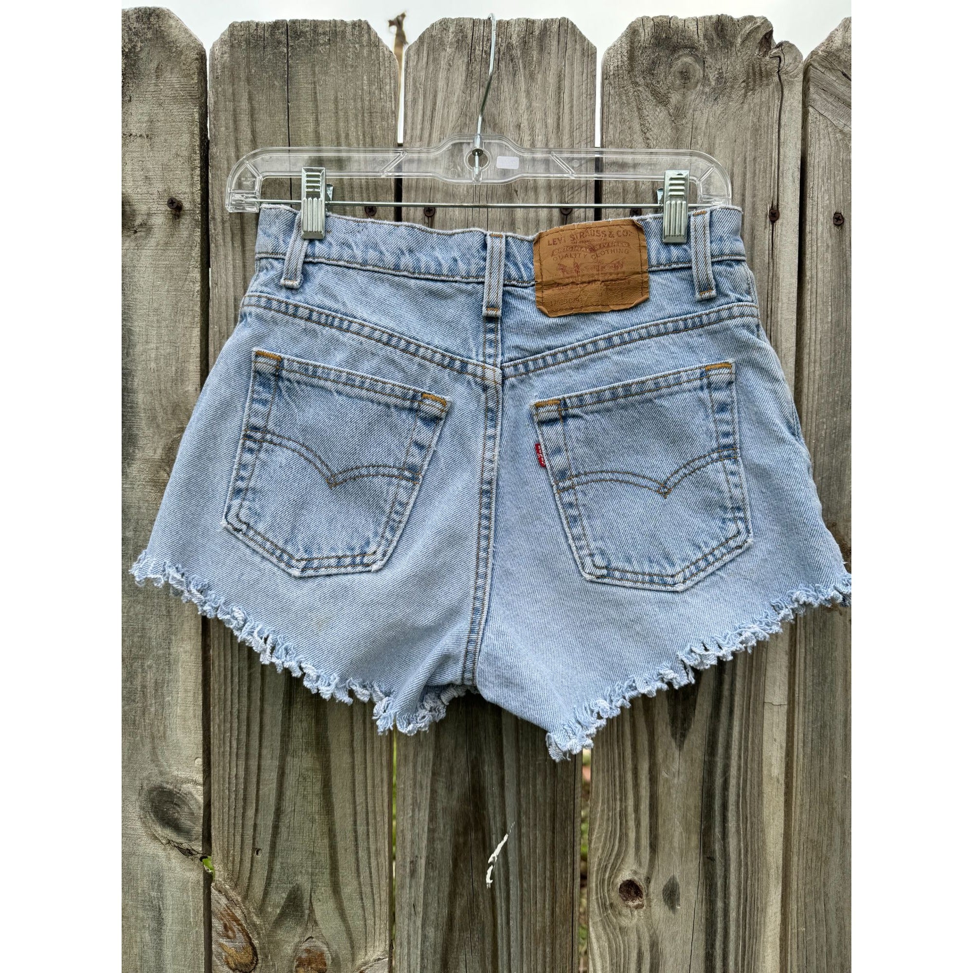 93' Levi's Women's 532 Light Wash Cut Off Raw Hem Denim Jean Shorts 7、mySite、garagedoors4me