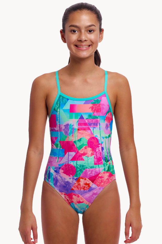  Girls Snap That Single Strap One Piece、mySite、justintrudeaud