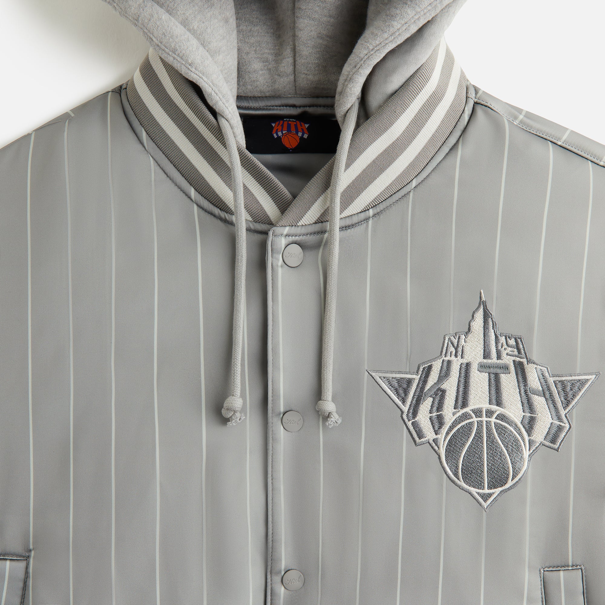 {product_title} - {shop_name}