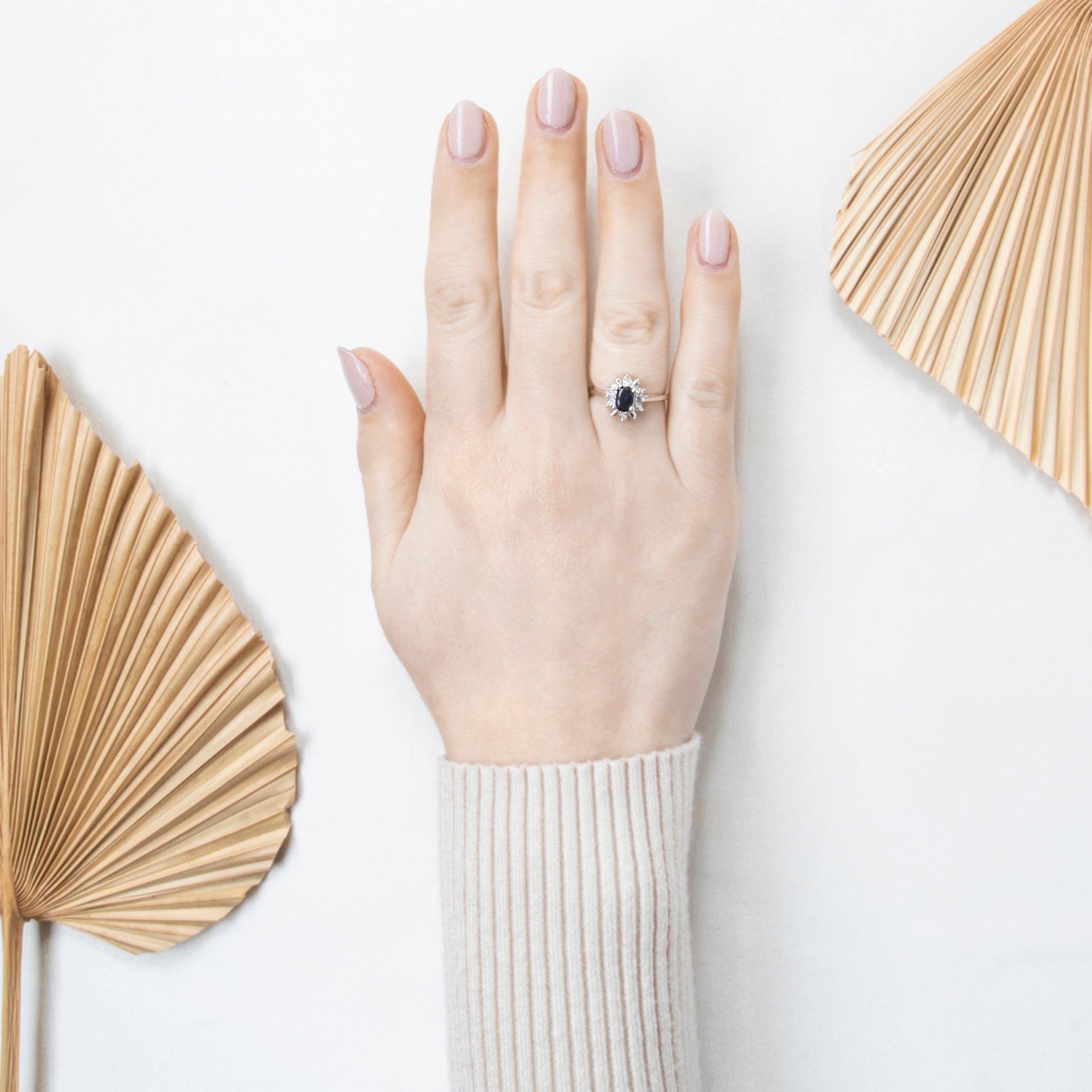 Vintage 14k White Gold .49ct Sapphire Diamond Dainty Halo Ring 6.75、mySite、hinf8tx79