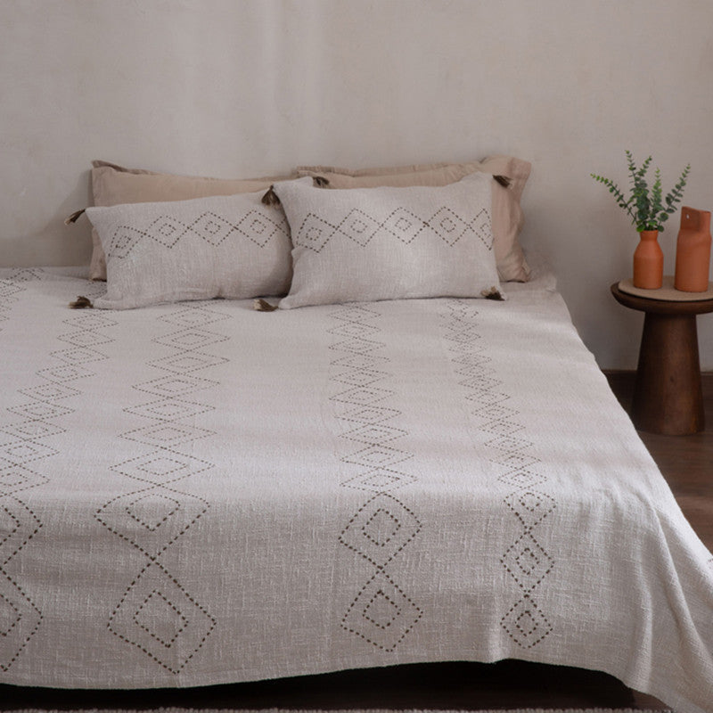 Cotton Selena Bedspread with Pillow Covers | Beige | Set of 3、mySite、camillekostekn