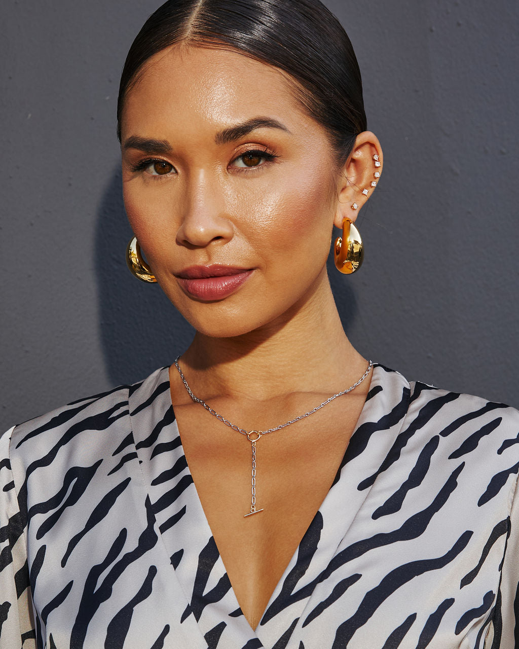 {product_title} - {shop_name}