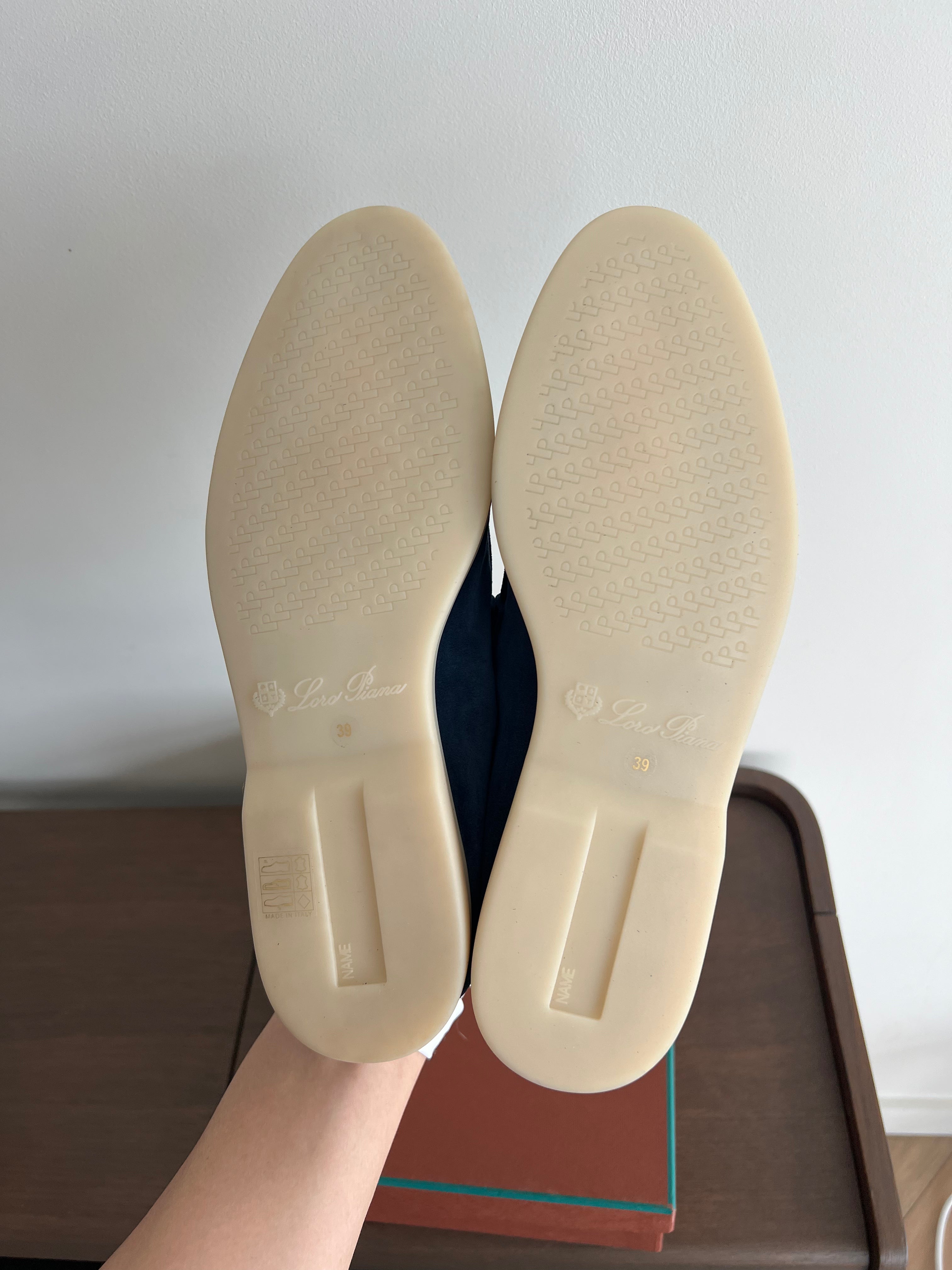 Loro Piana Summer Charms Walk Loafers (Anemone Blue)、mySite、garminoutage.com