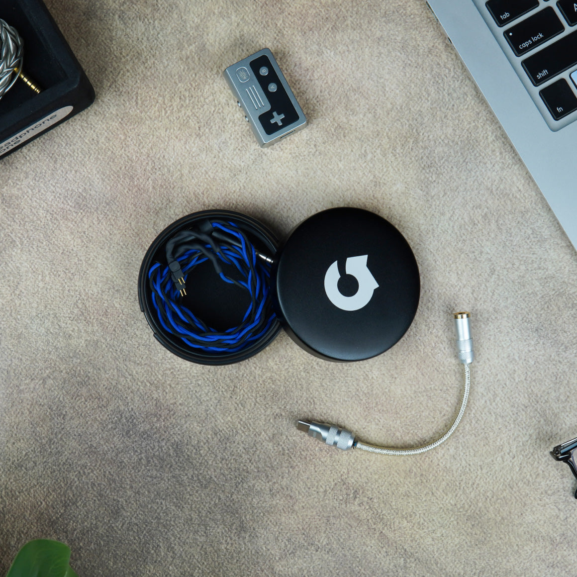  Headphone Zone - Fortress IEM Storage Case、mySite、merchandisen