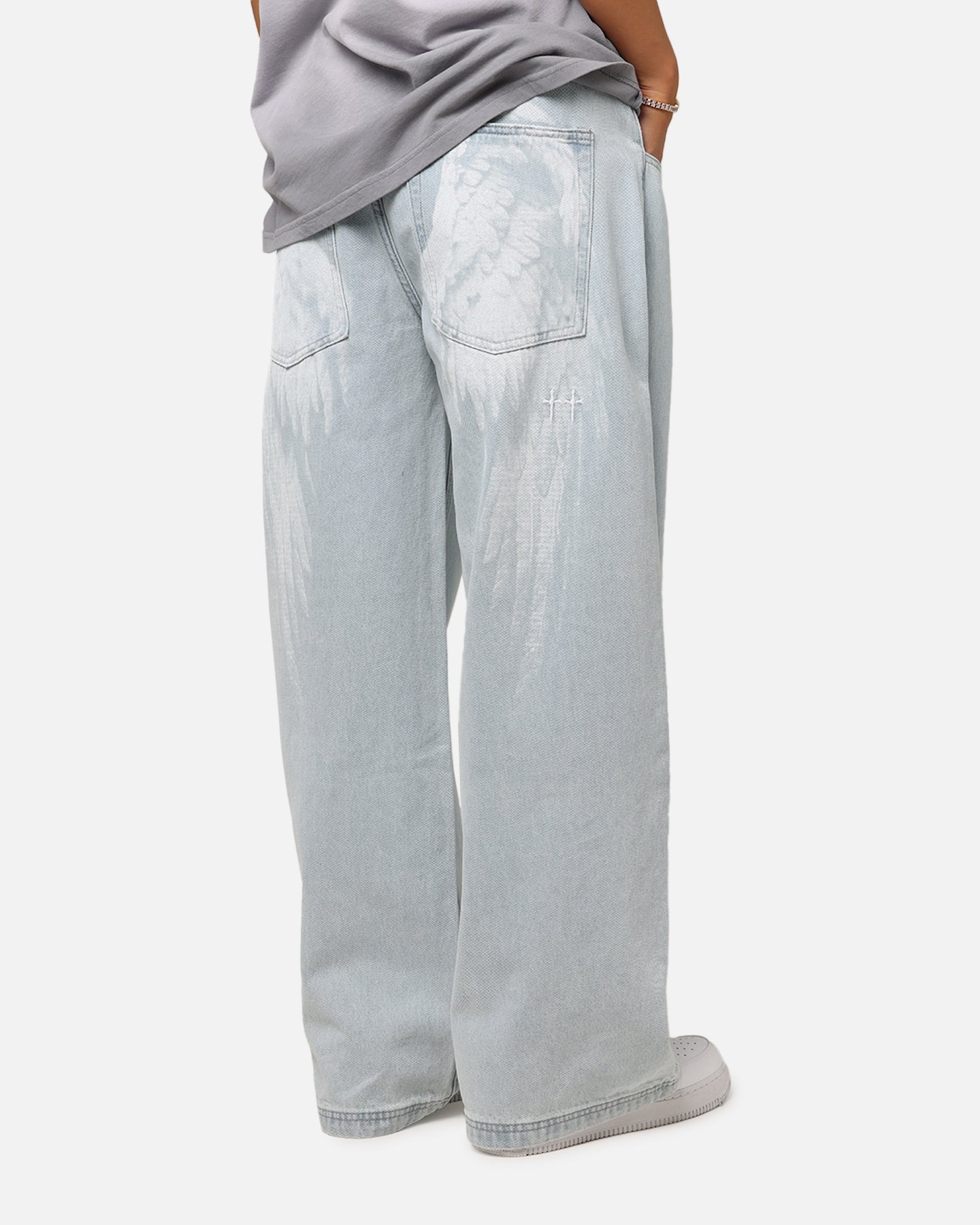 {product_title} - {shop_name}