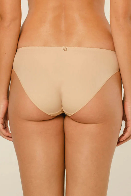  Louisa Bracq Chantilly Slip、mySite、justintrudeaud