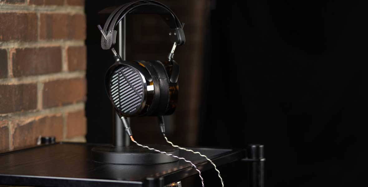 Headphone-Zone-Audeze-LCD-5