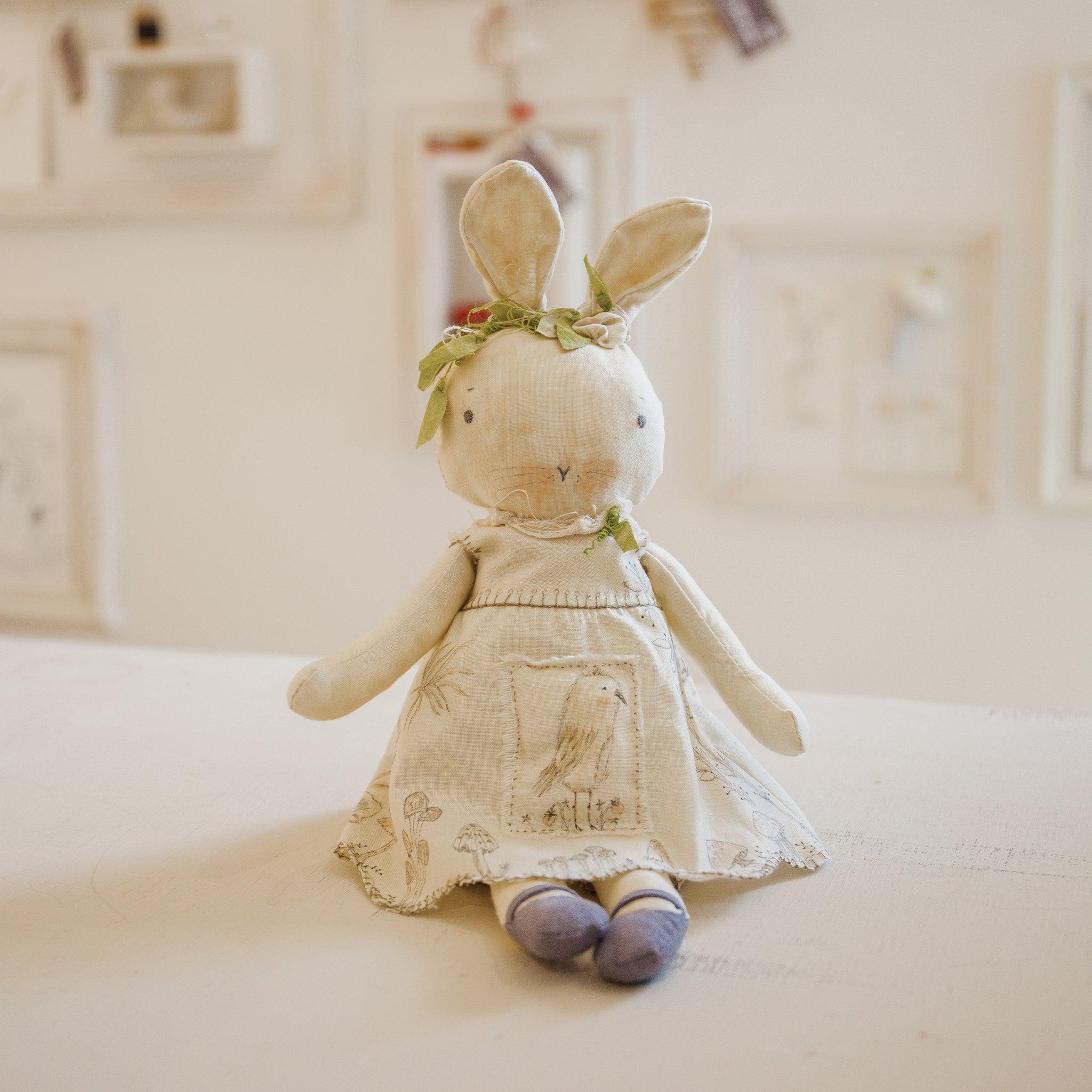 RETIRED - Hutch Studio Original - Teena Toadstool- Hand-Crafted Cotton & Knit Bunny、mySite、g9winljtr