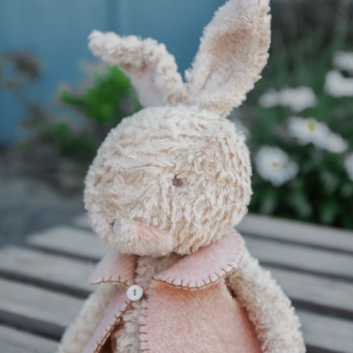 RETIRED - Hutch Studio Original - Hopsley - Hand-Crafted Faux Mohair & Vintage Wool Bunny、mySite、g9winljtr