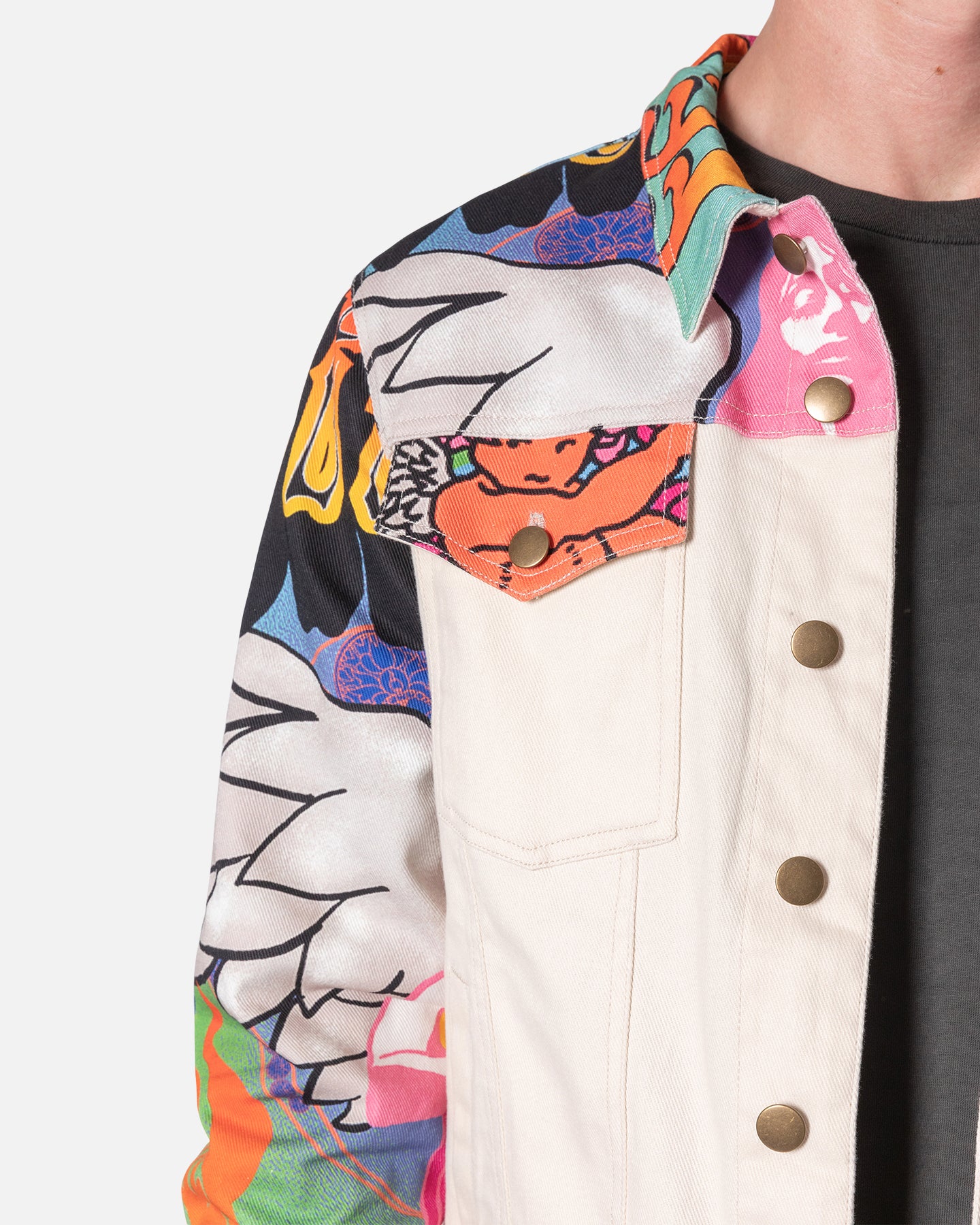 {product_title} - {shop_name}