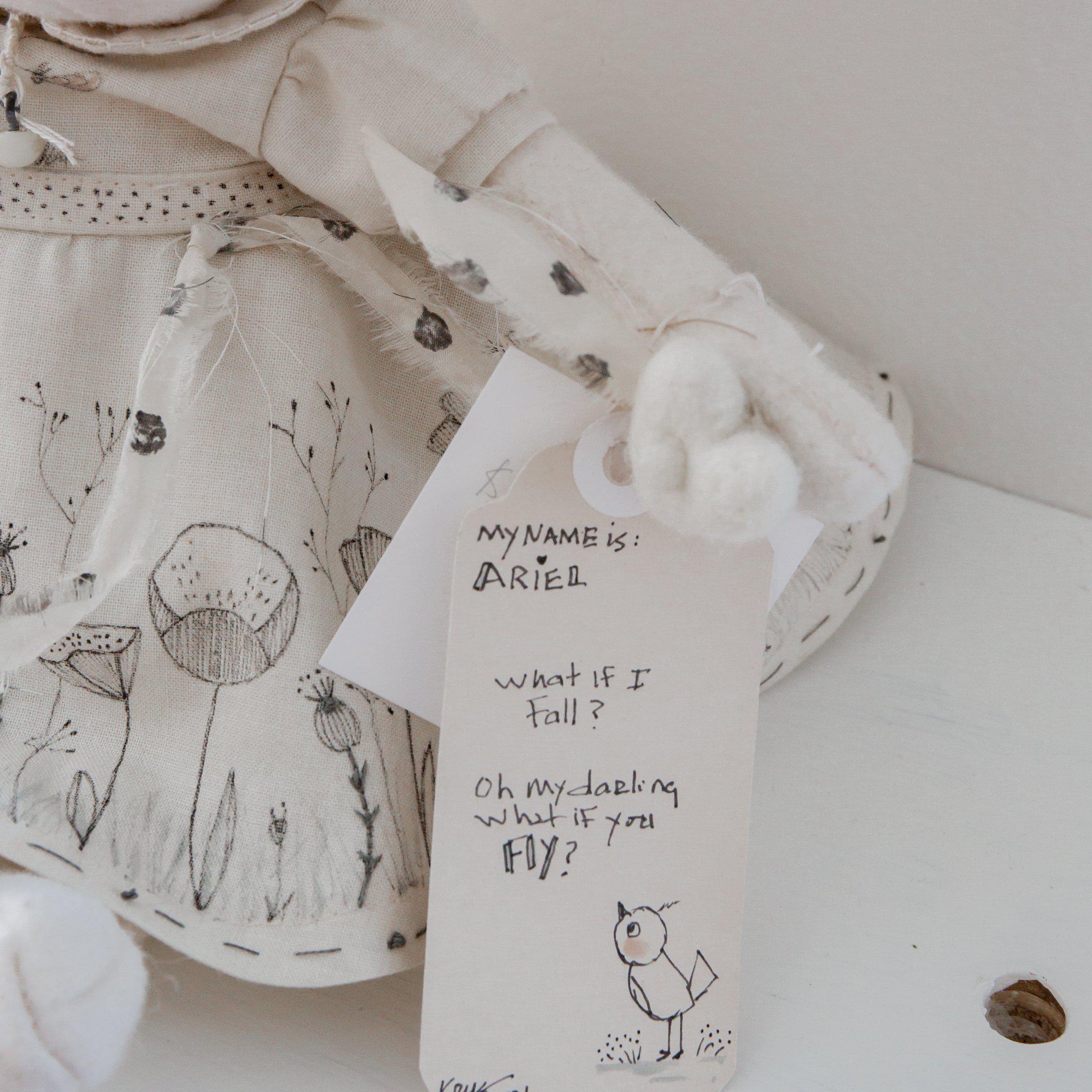 RETIRED - Hutch Studio Original - Ariel Bunny - One of A Kind、mySite、g9winljtr