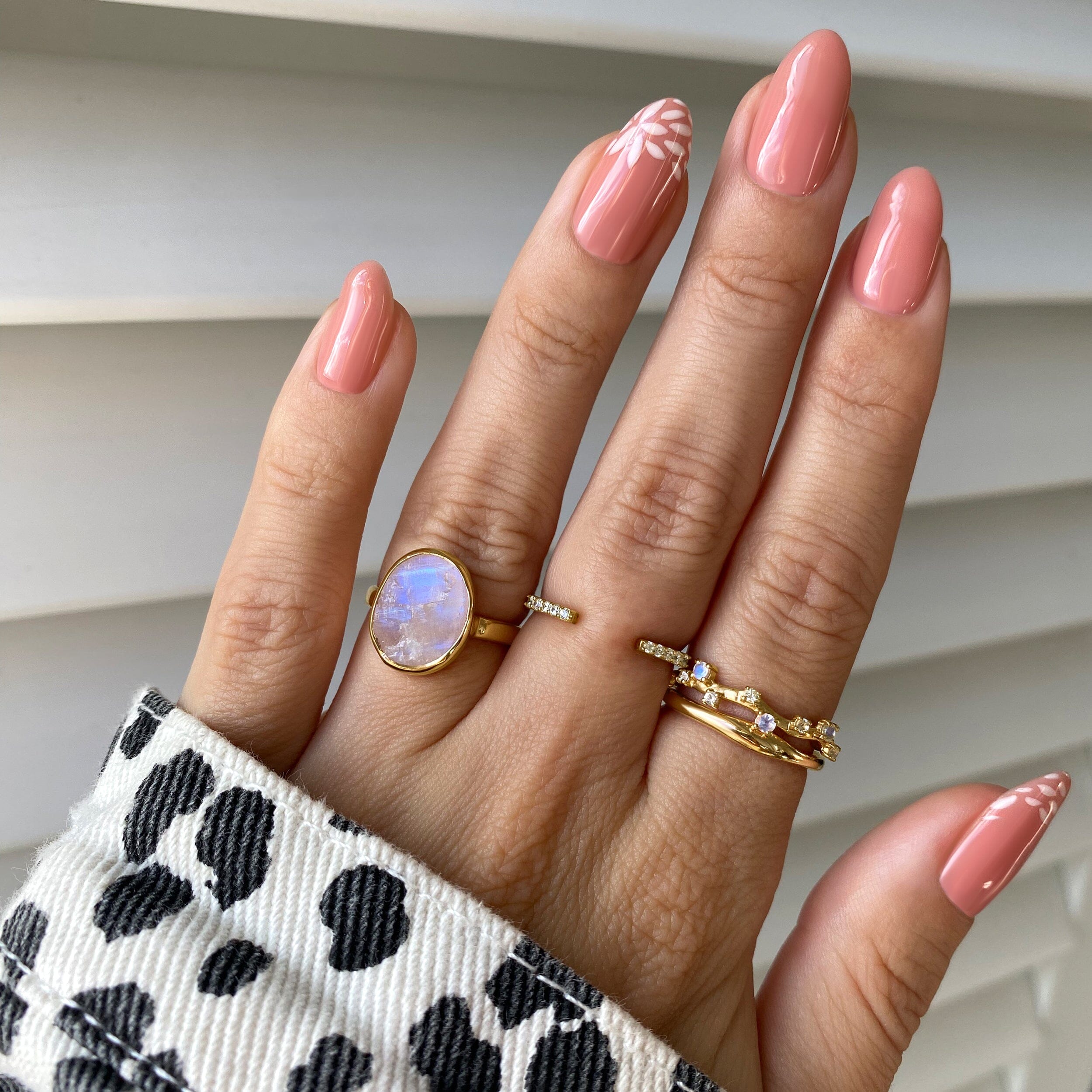 Moonstone Enfolded Ring & Stardust Band、mySite、hinf8tx79