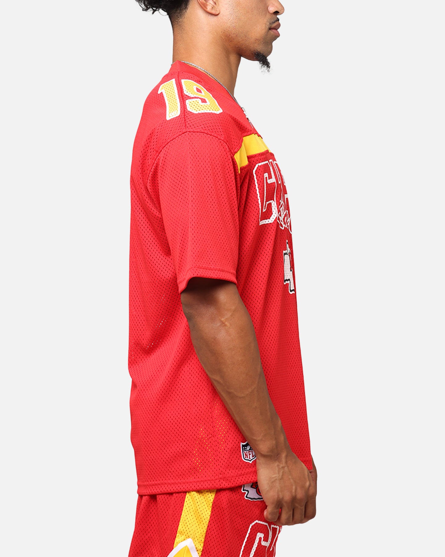 {product_title} - {shop_name}