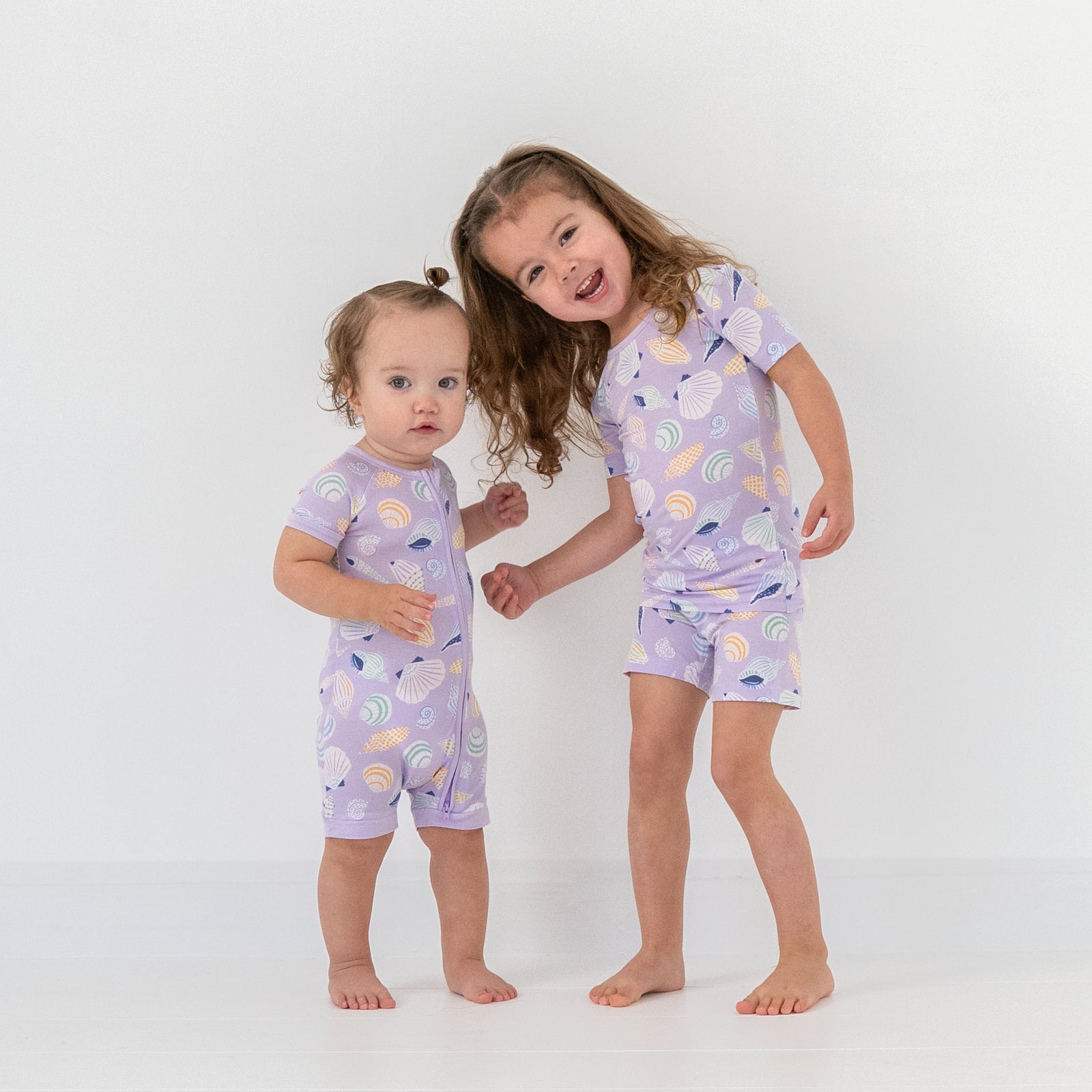 Sandy Treasures Two-Piece Short Sleeve & Shorts Pajama Set、mySite、g9winljtr