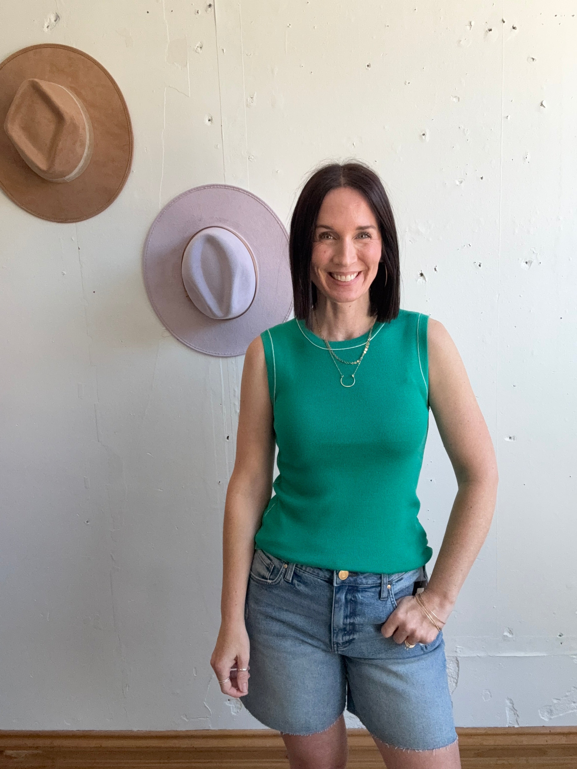 Violet's Sweater Tank、mySite、garagedoors4me