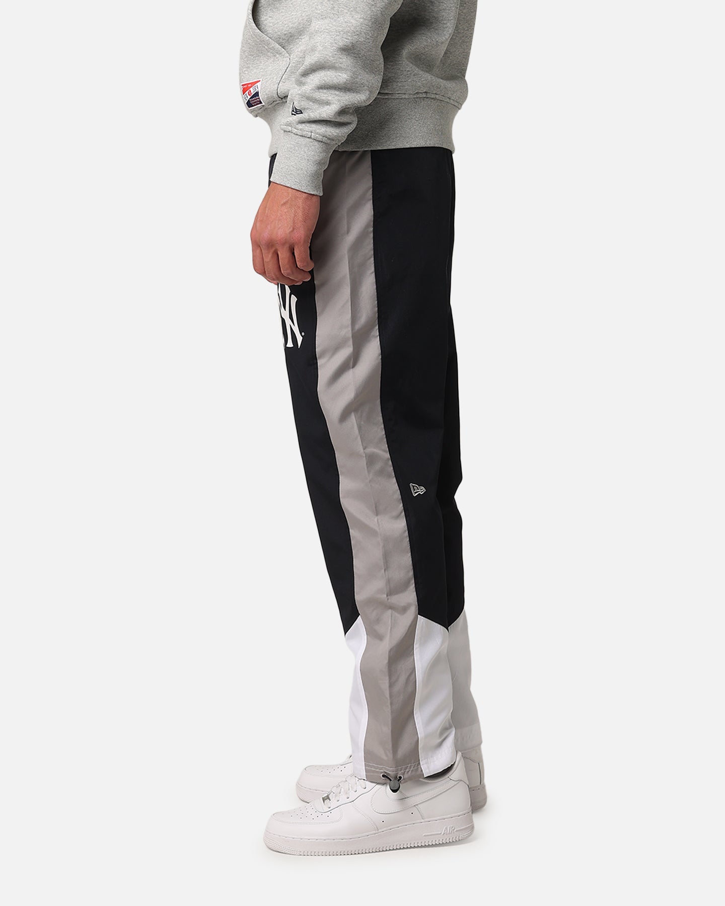 {product_title} - {shop_name}