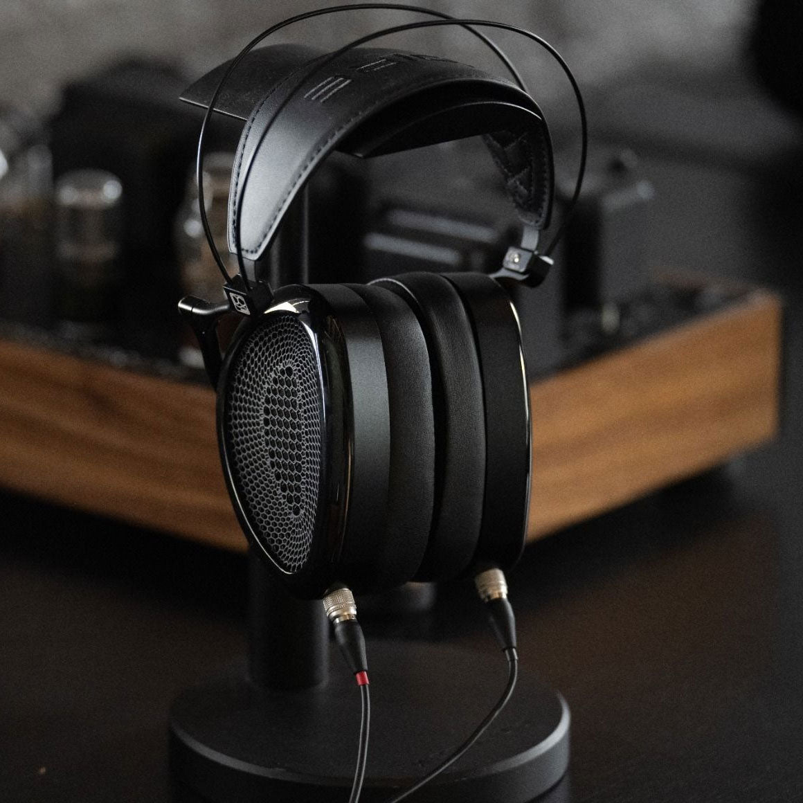  Dan Clark Audio - NOIRE XO、mySite、merchandisen