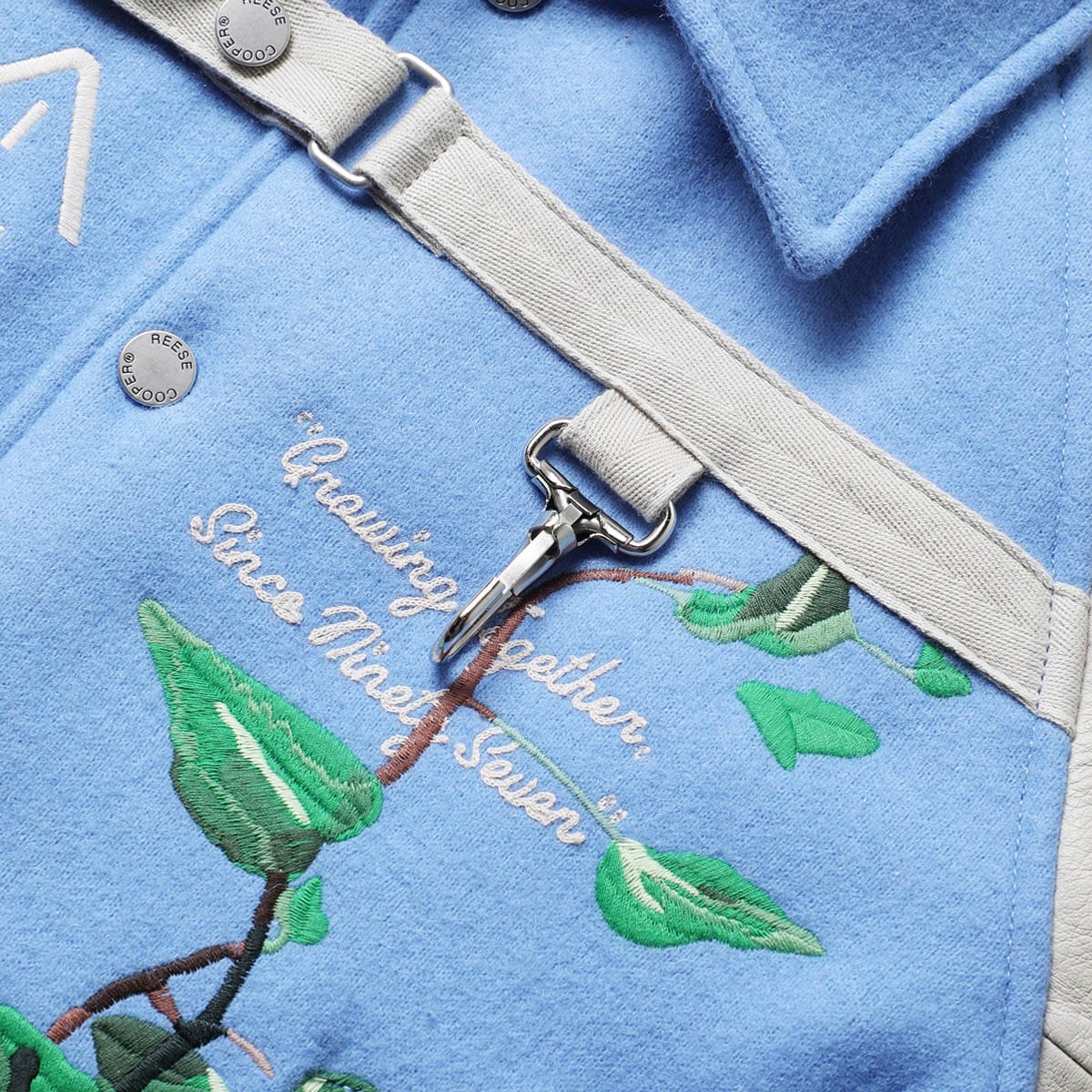 EMBROIDERED VINES VARSITY JACKET、mySite、zt4zffjzw