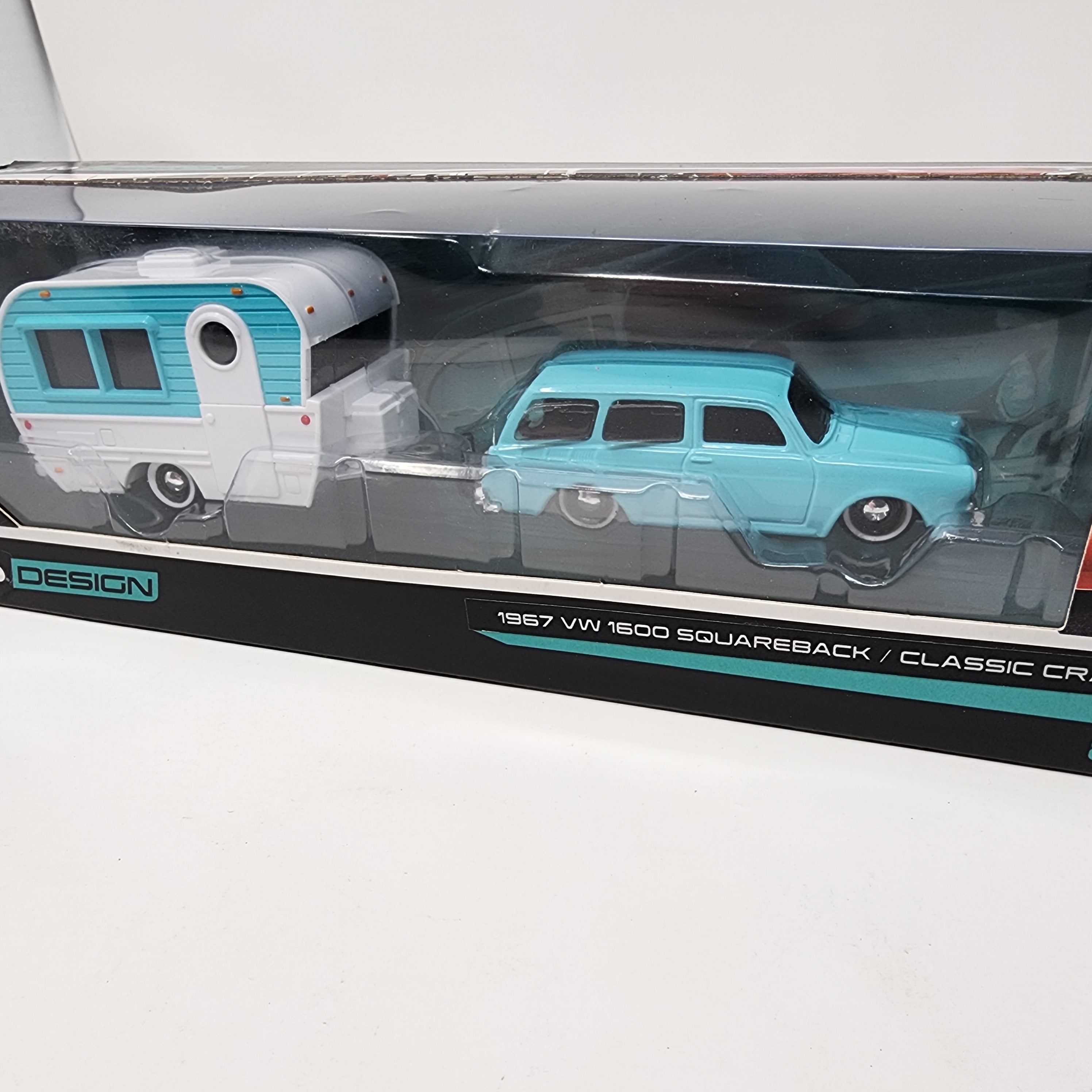 1967 VW 1600 Squareback / Classic Craft Camper * Maisto Design Tow & Go、mySite、hgirdovlk