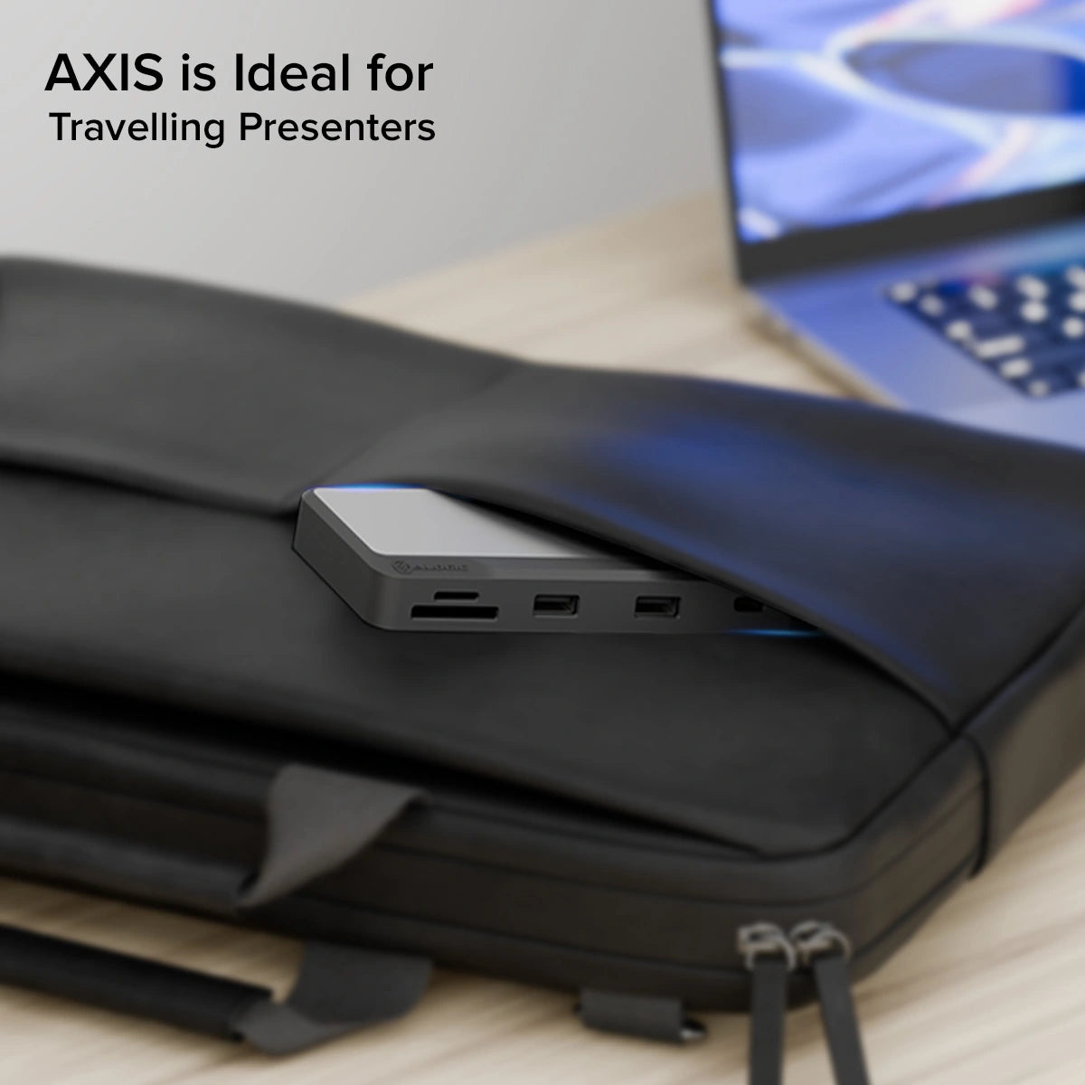 Fusion Pro AXIS USB-C Dual Display Dock、mySite、fannypackpong
