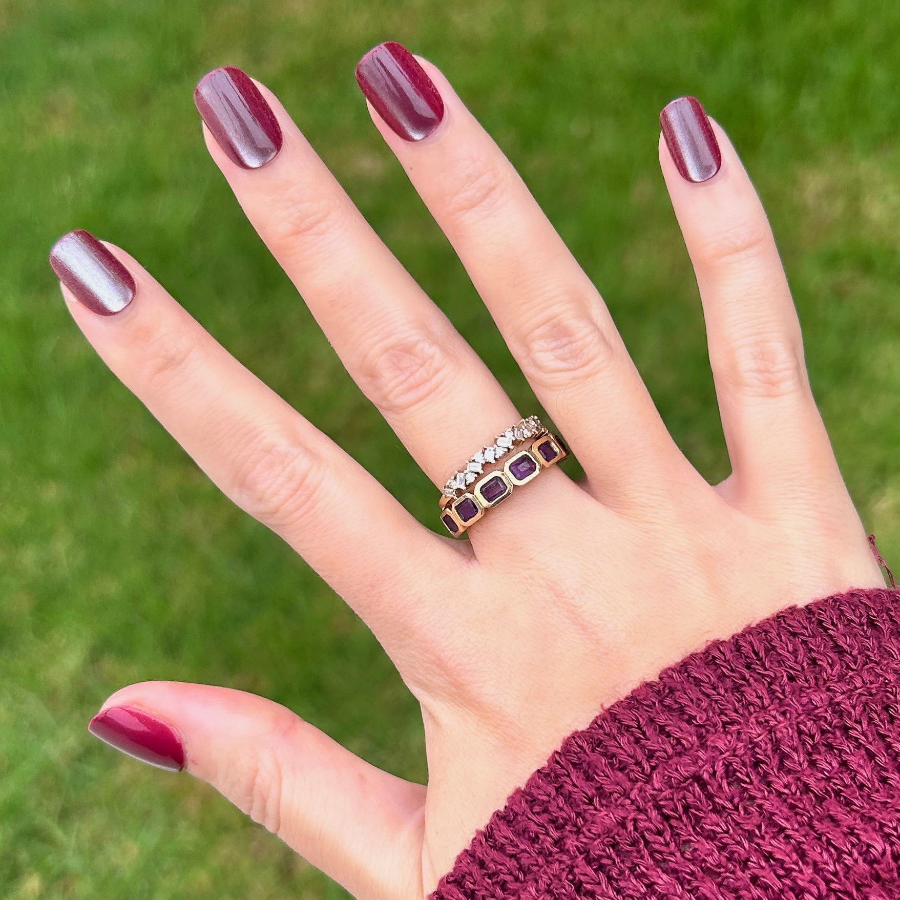 Velvet Berry - Press-On | Extra Short | Squoval、mySite、solidvoid