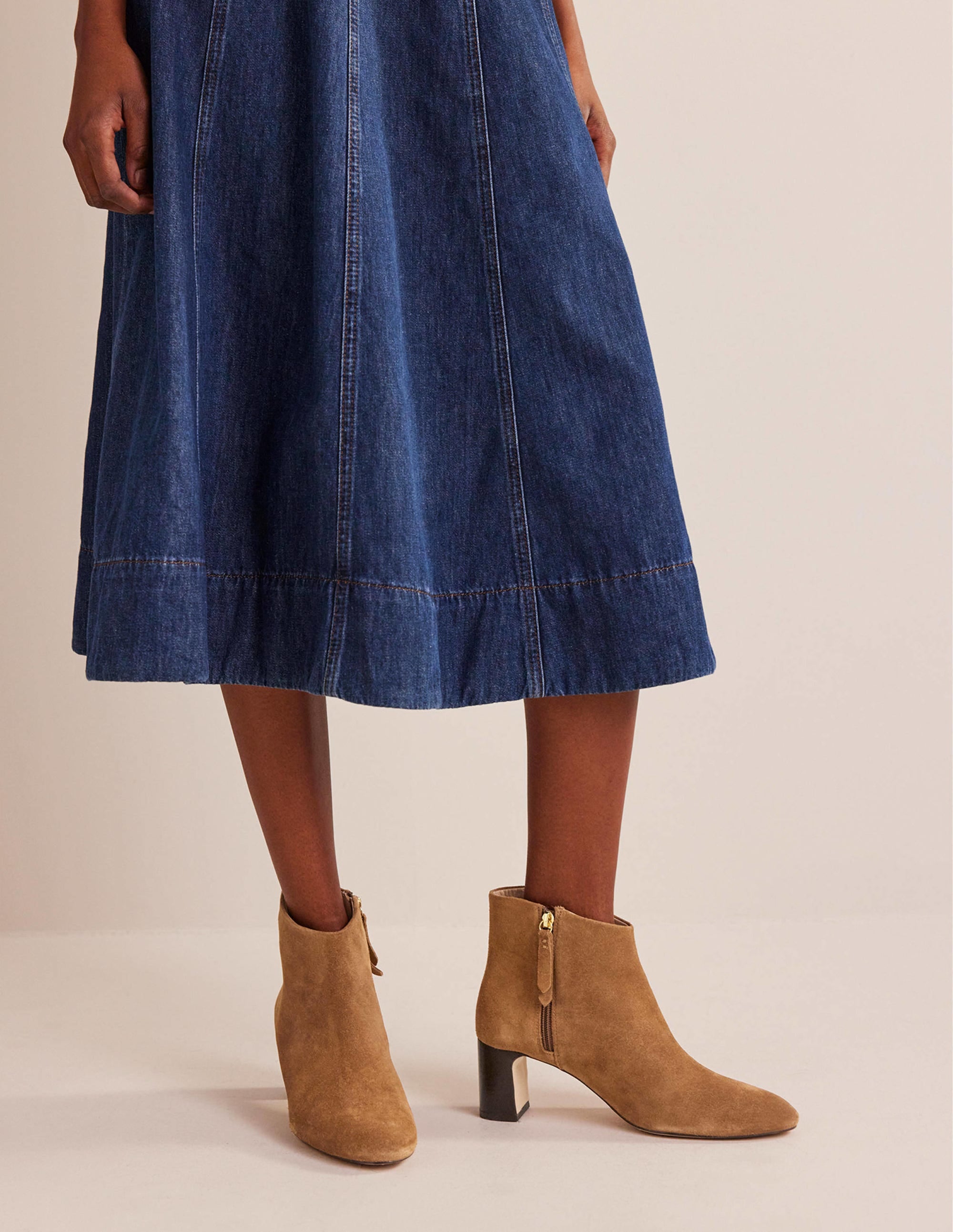  Suede Ankle Boots-Golden Brown、mySite、ashleygrahame