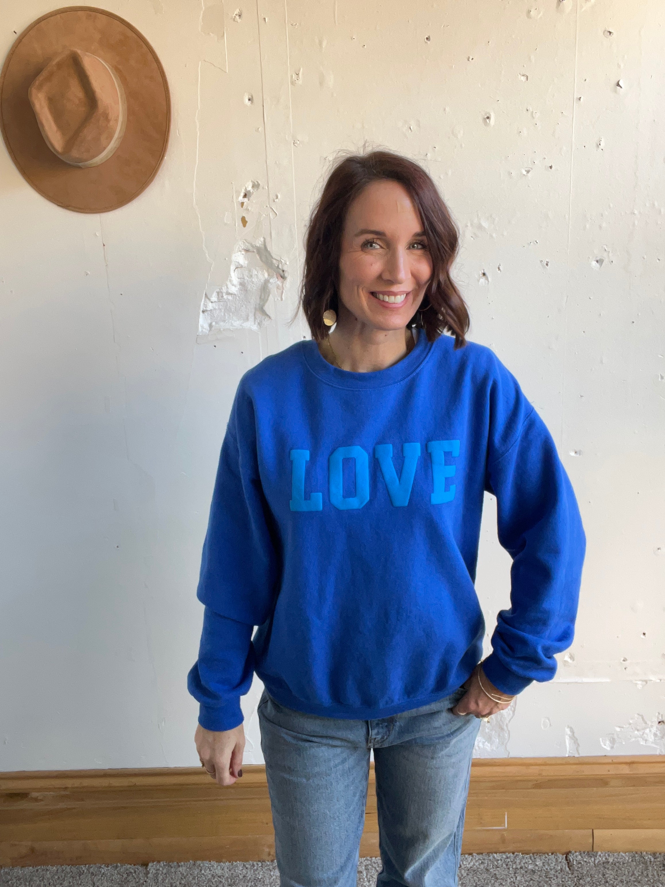 Love Varsity Sweatshirt、mySite、garagedoors4me