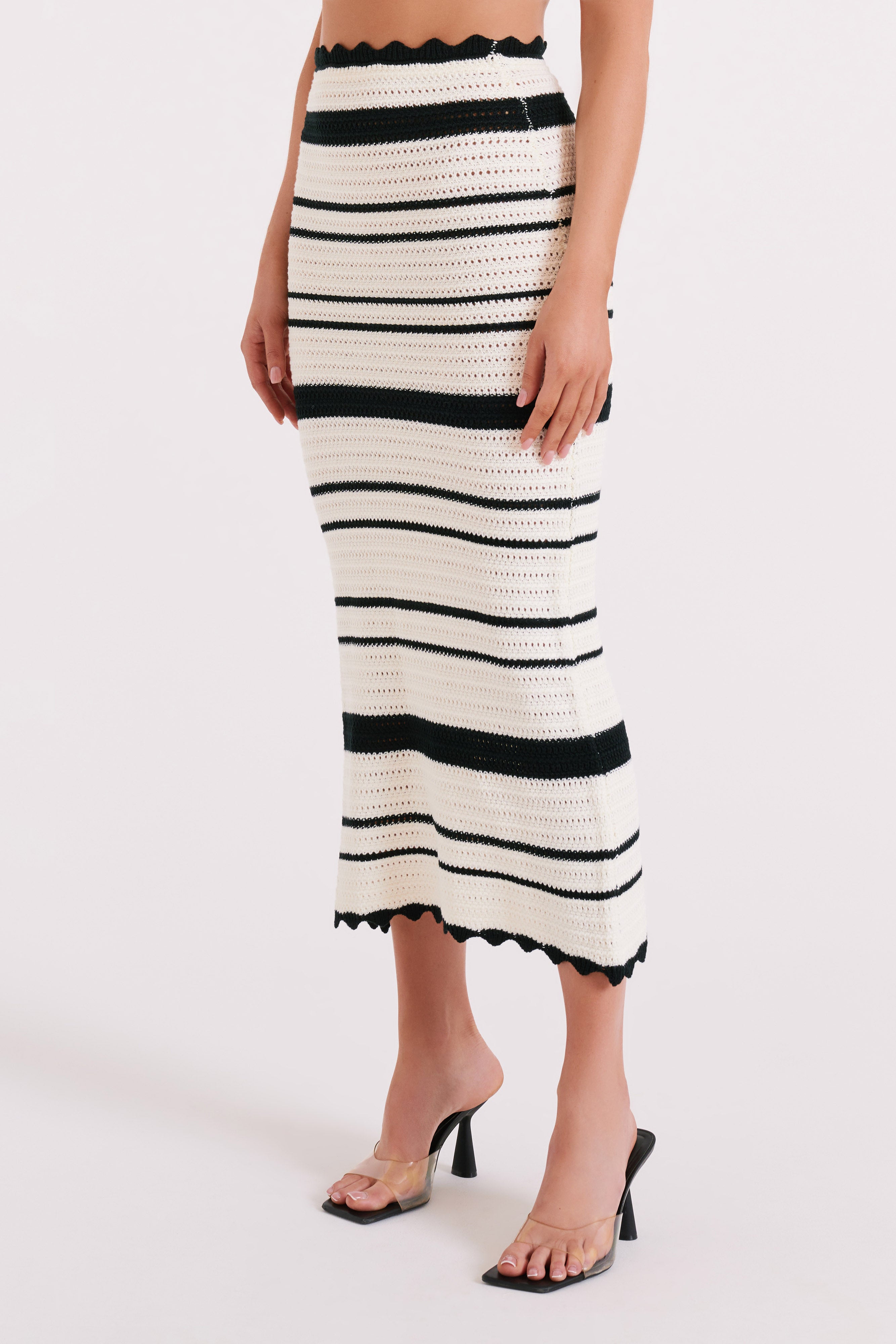 Jadia Contrast Crochet Fishtail Maxi Skirt - Black/White、mySite、solidvoid